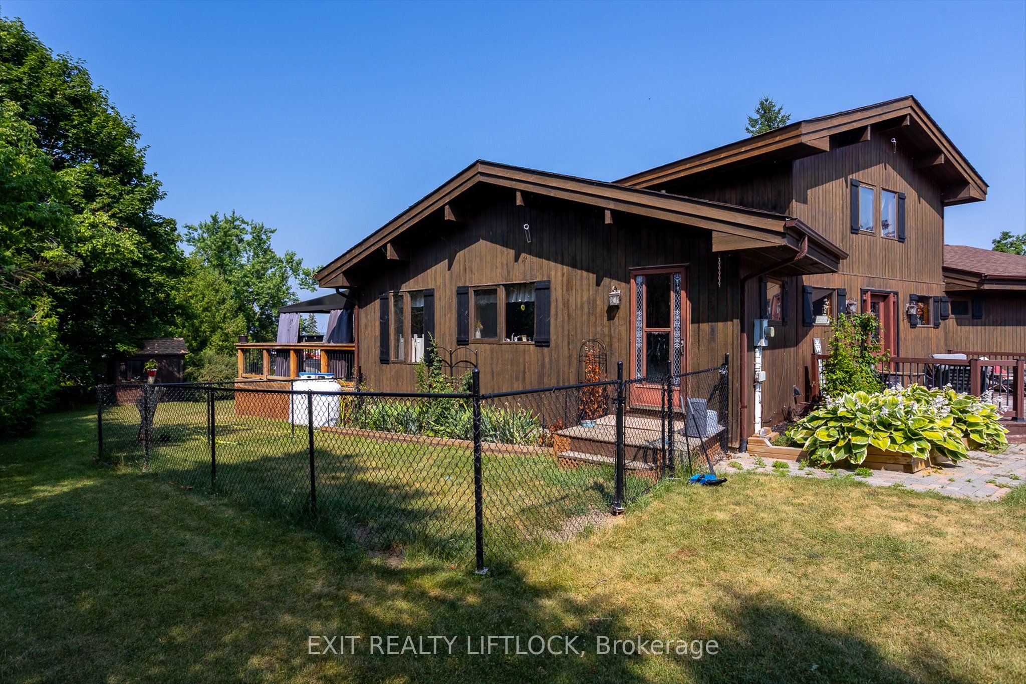 25 Balsam Road Property Photo 36