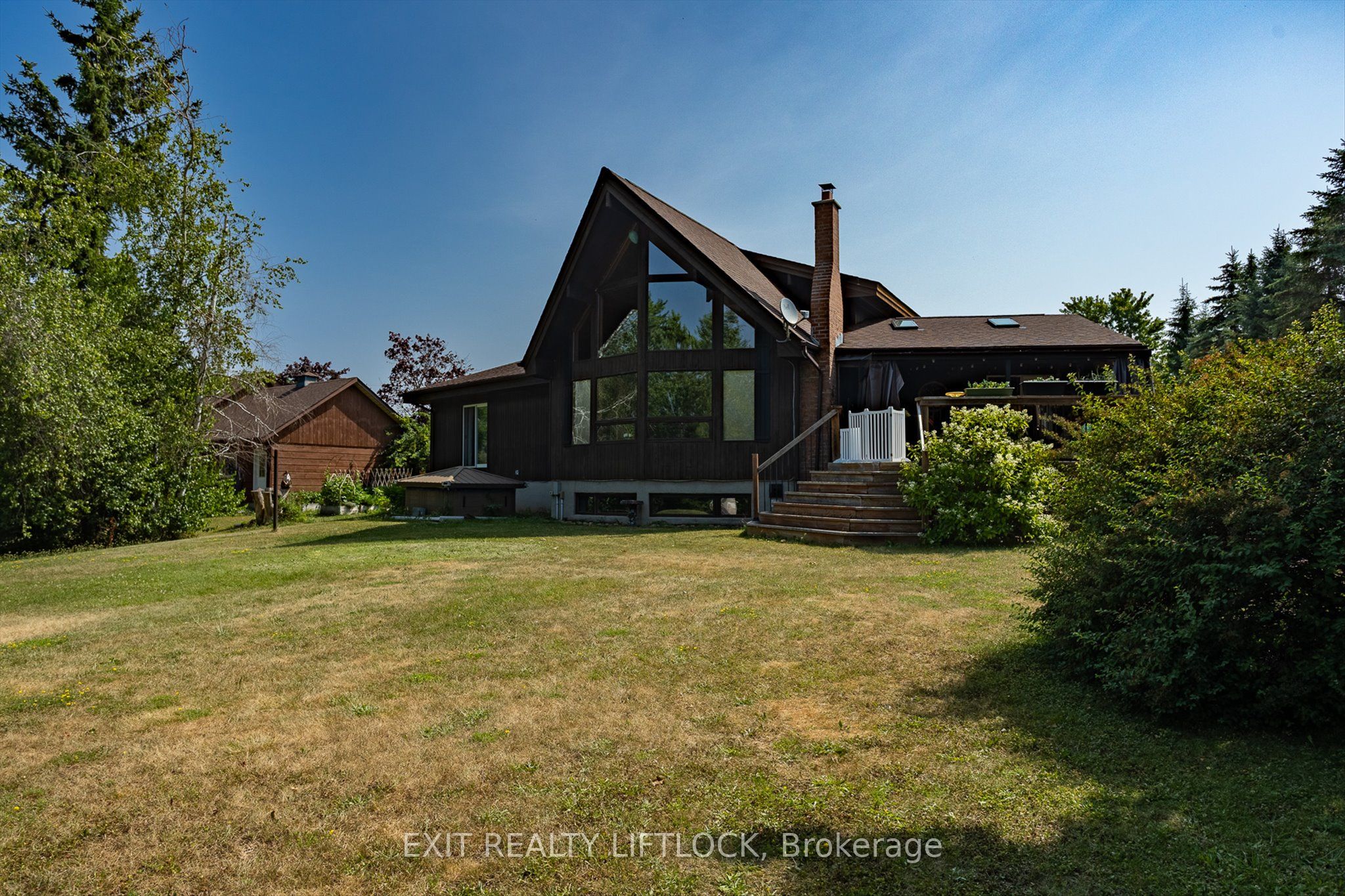 25 Balsam Road Property Photo 37