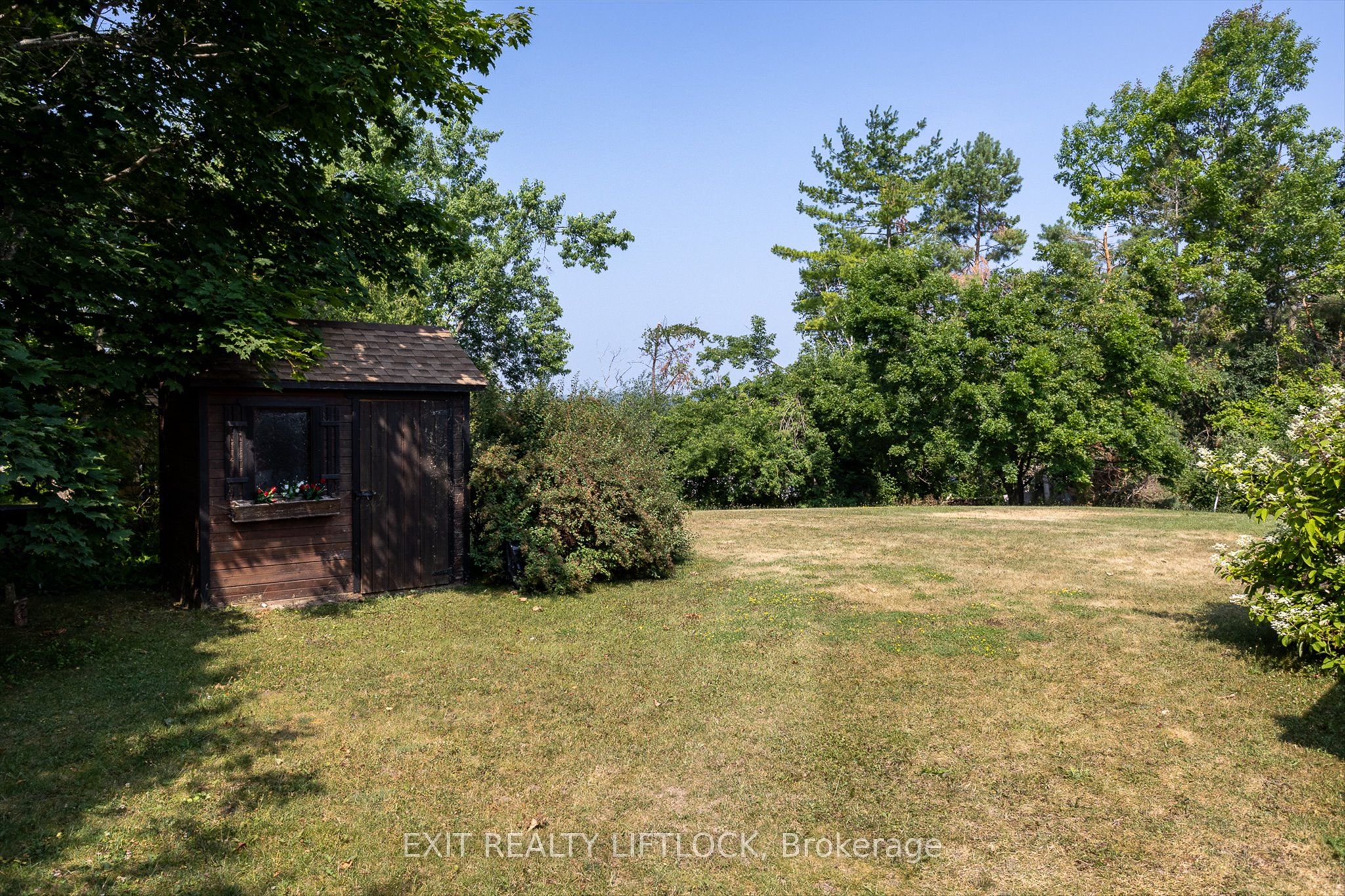 25 Balsam Road Property Photo 38