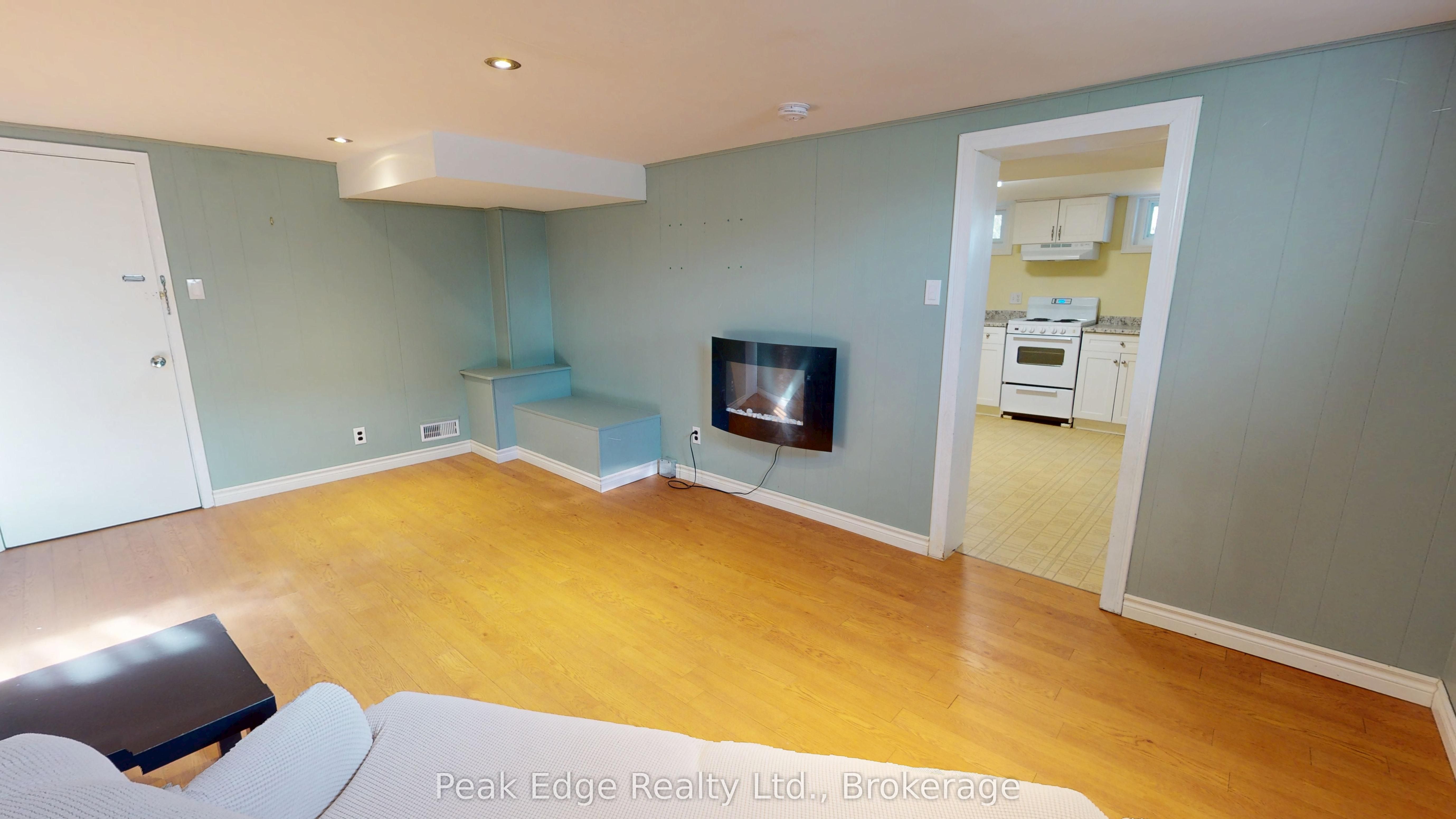 477 12th Avenue Property Photo 26