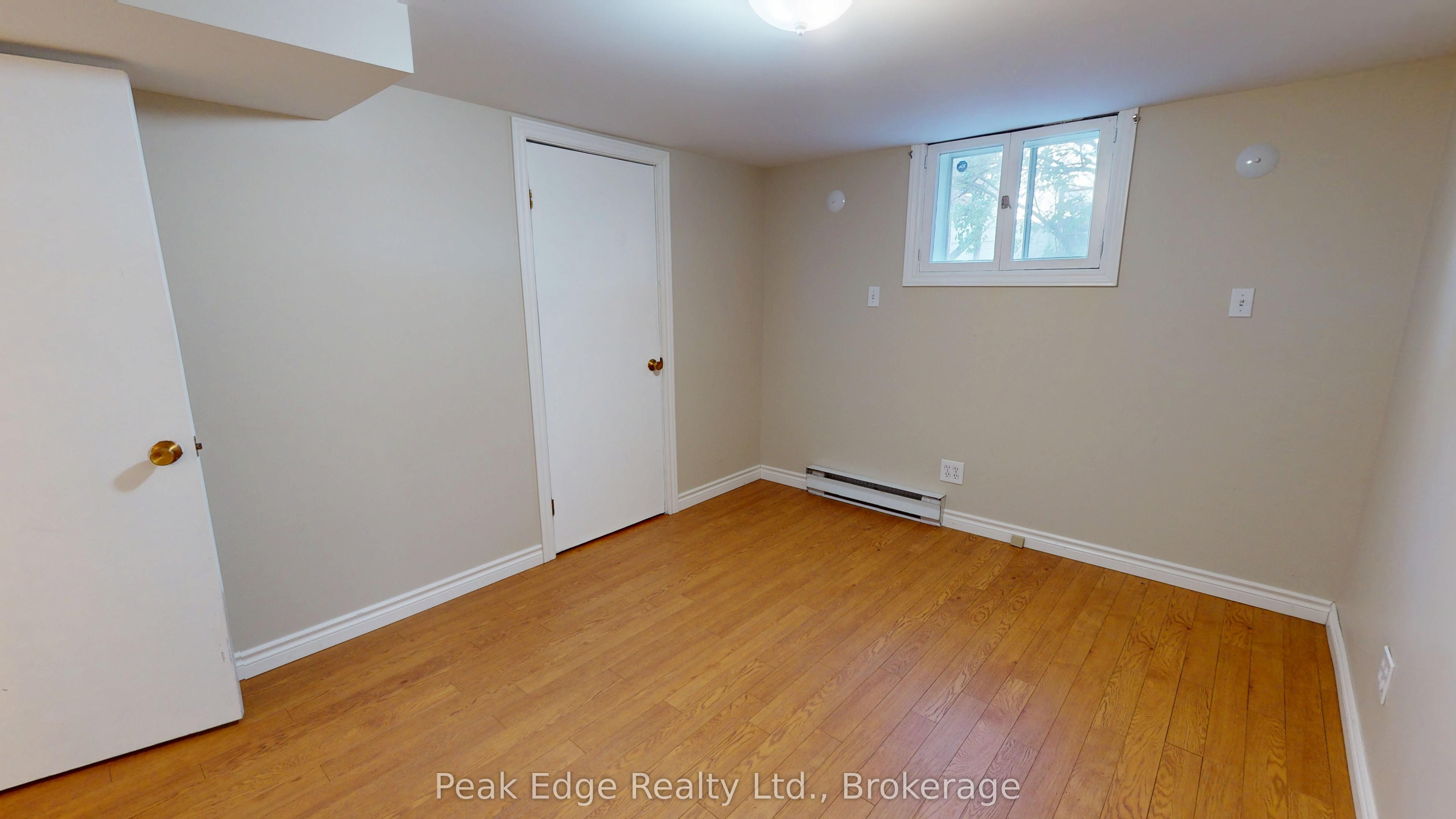 477 12th Avenue Property Photo 28