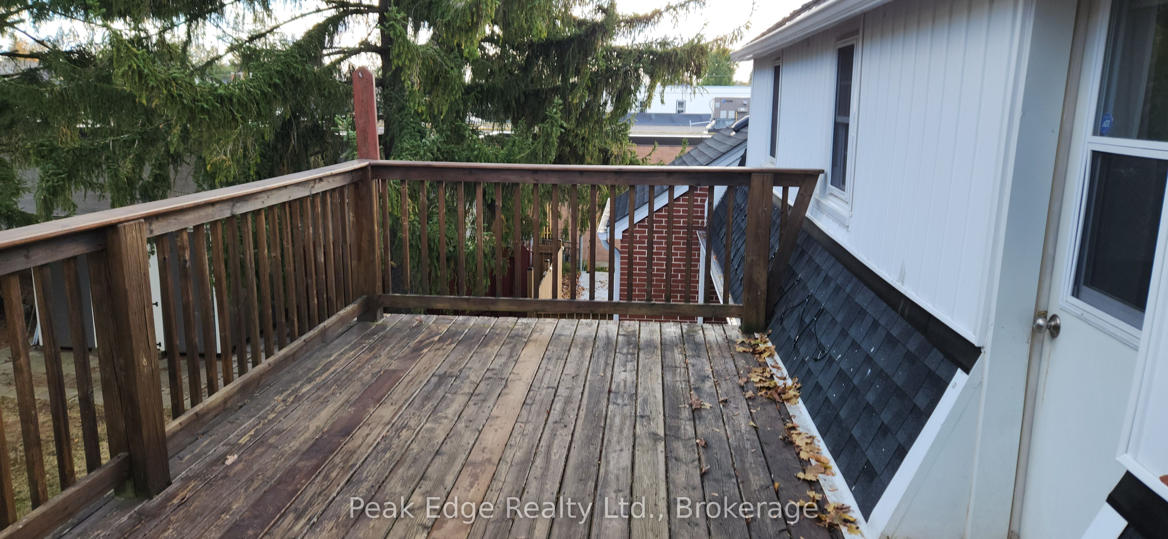 477 12th Avenue Property Photo 31