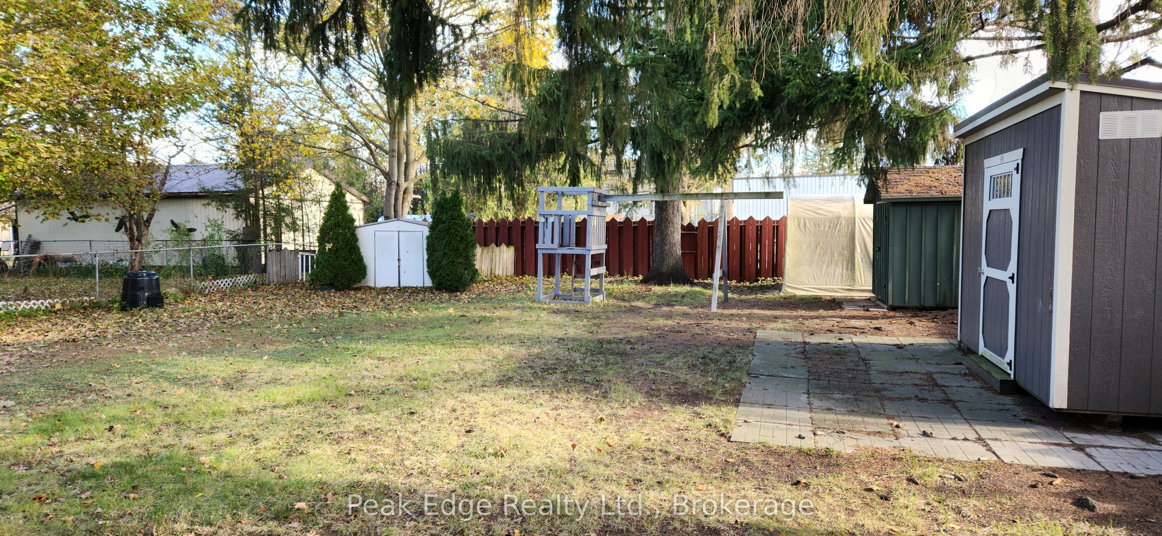 477 12th Avenue Property Photo 34