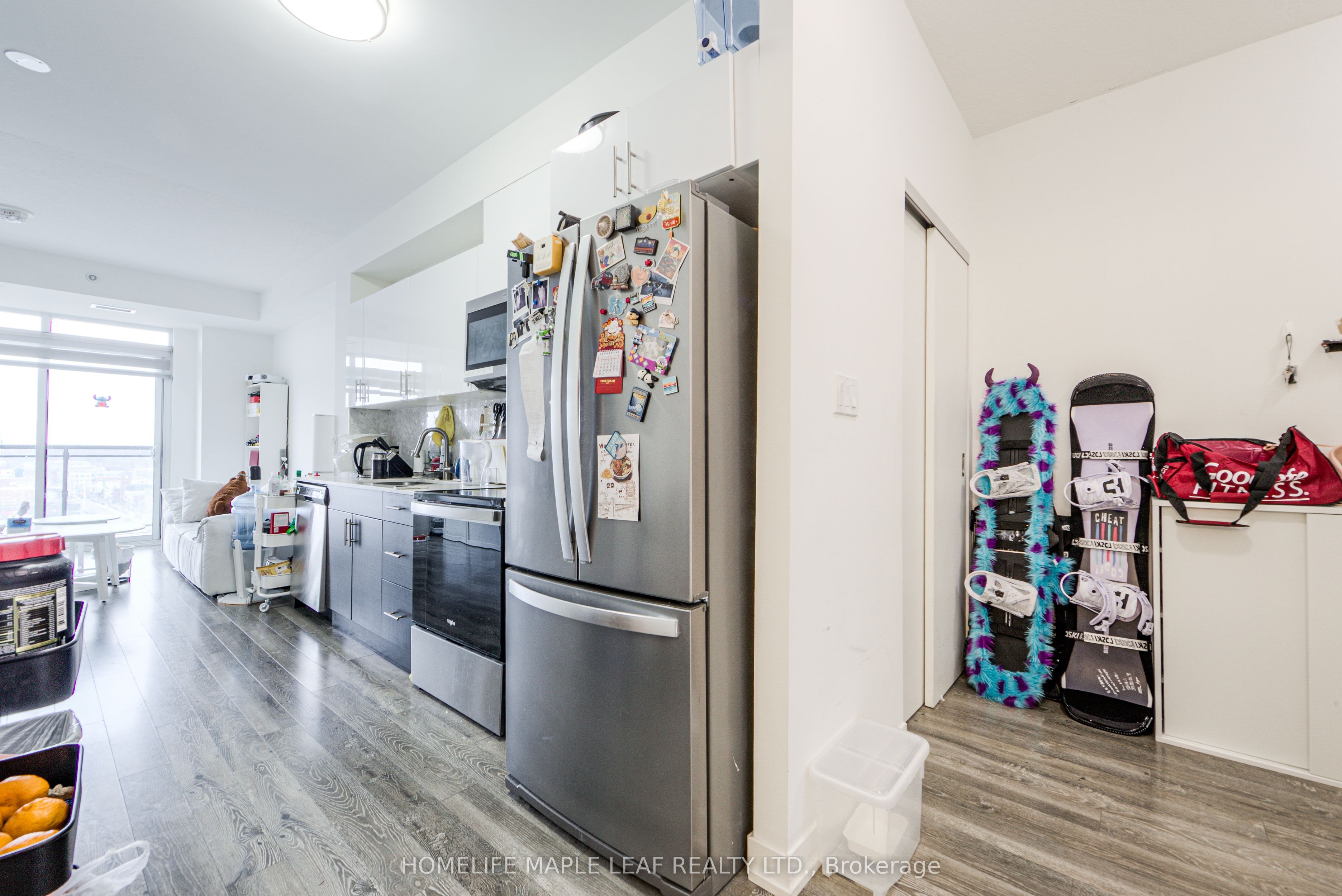 128 King Street N 1402 Property Photo 14