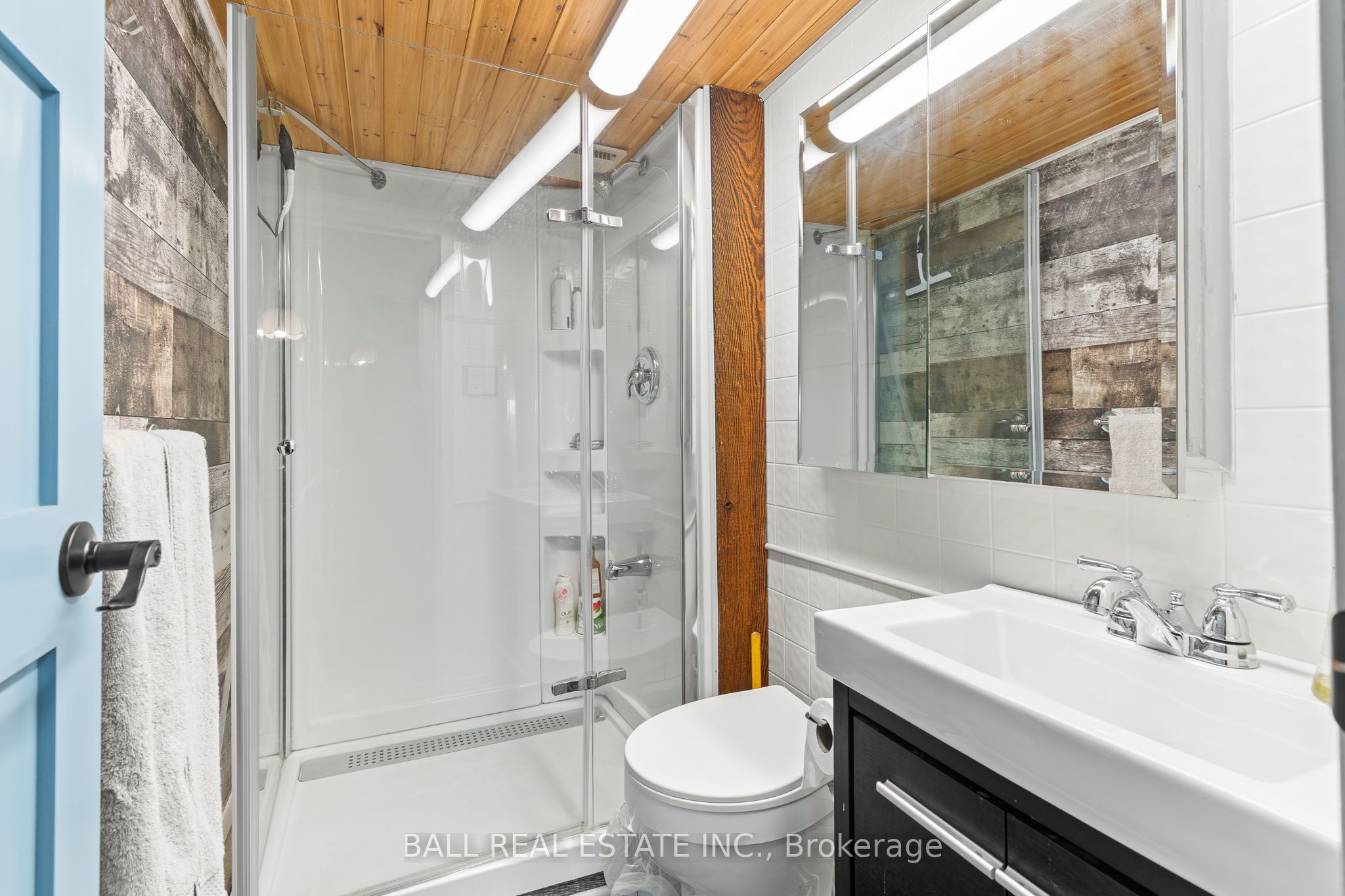 1017 Ewles Drive Property Photo 17