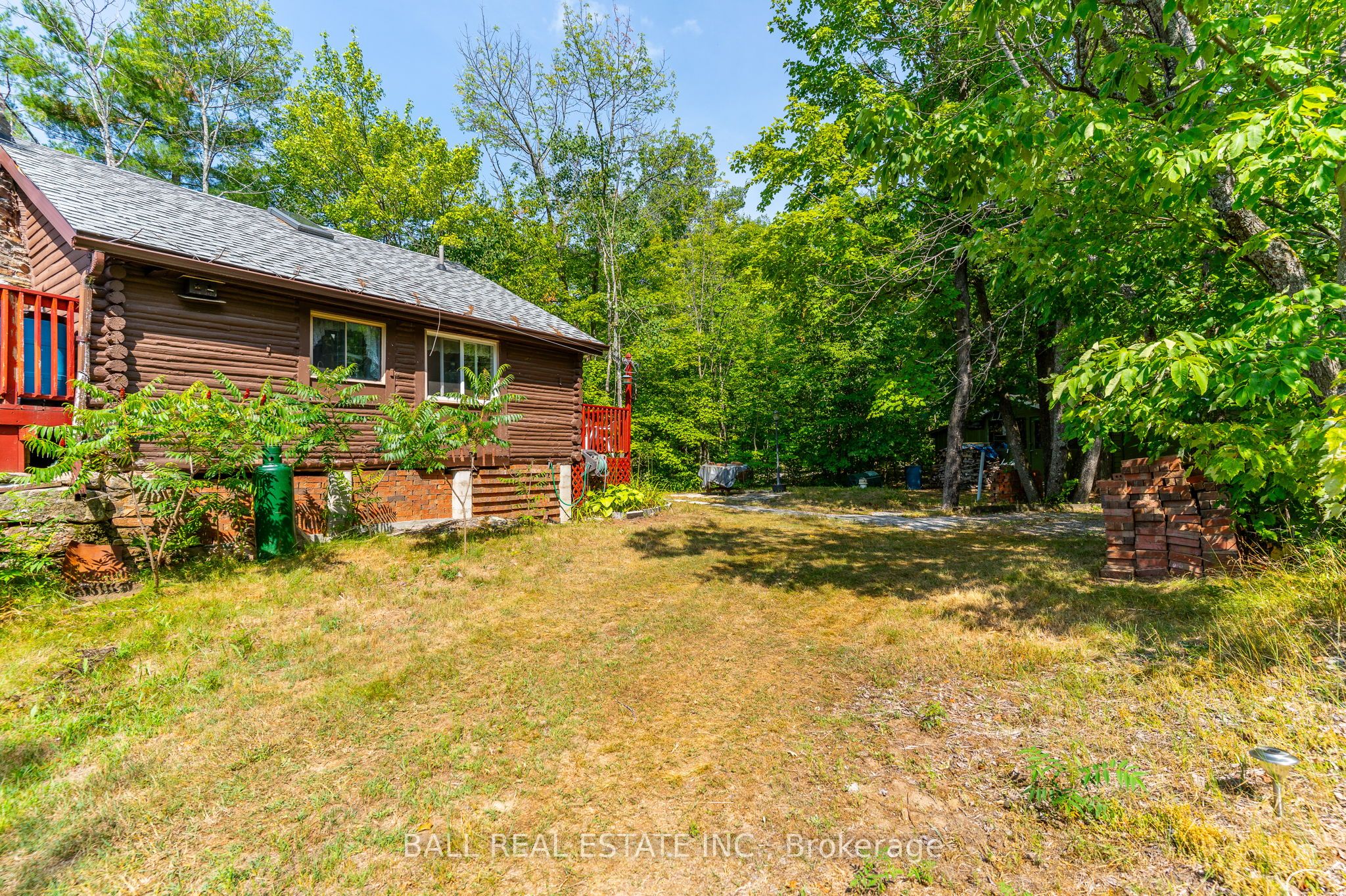 1017 Ewles Drive Property Photo 25