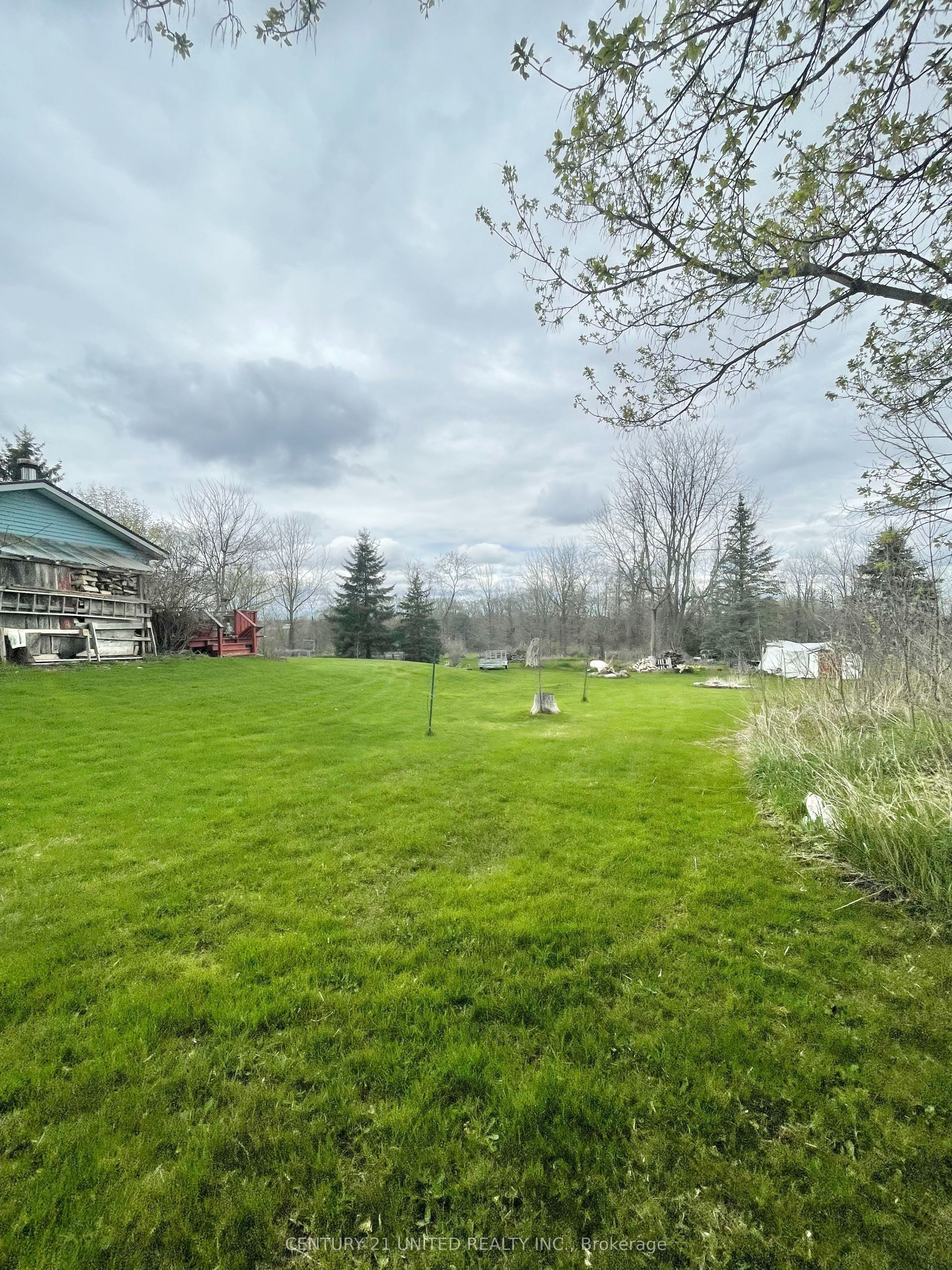 9588 Ardagh Crescent Property Photo 14