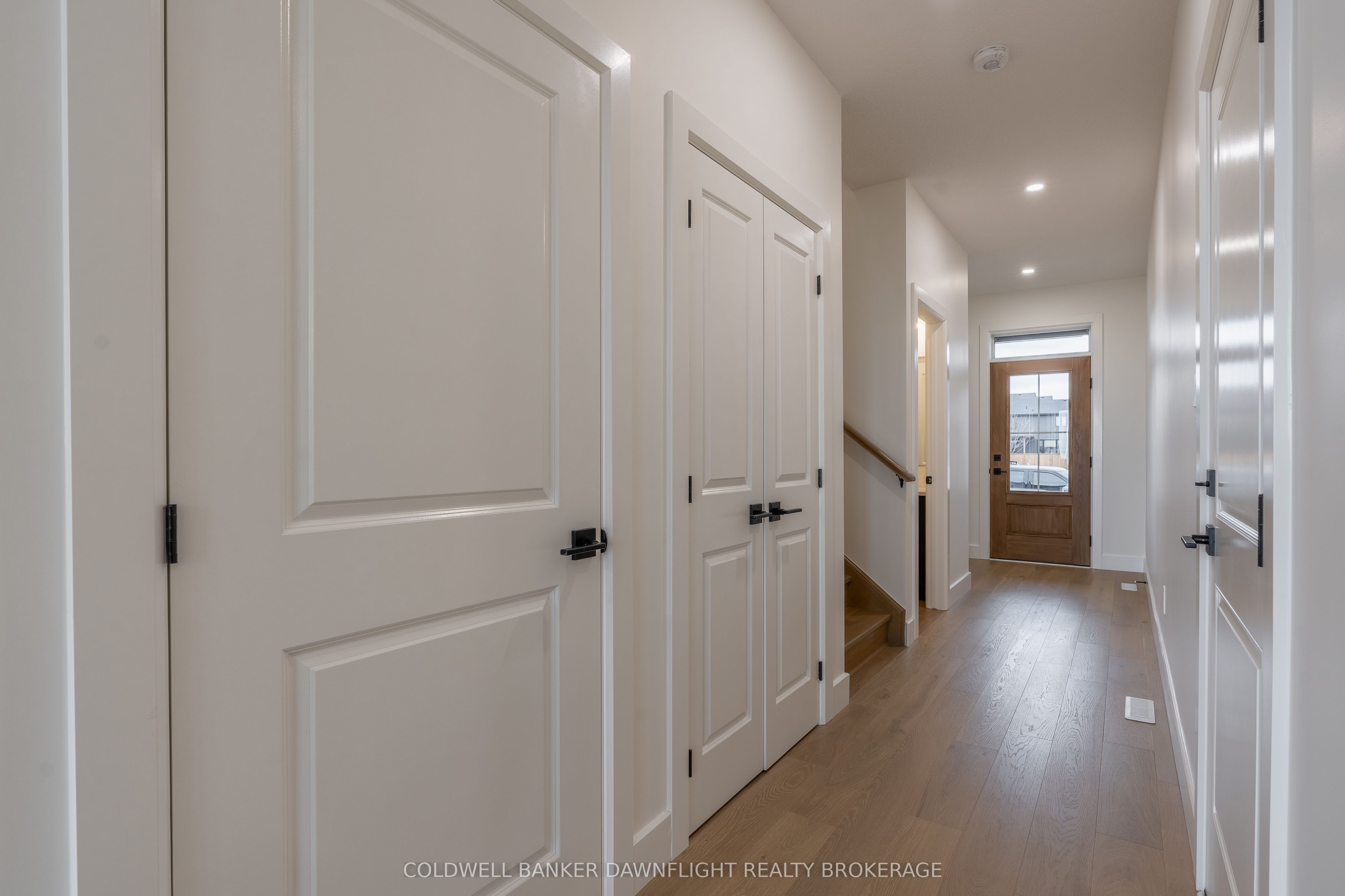 147 Scotts Drive 19 Property Photo 6