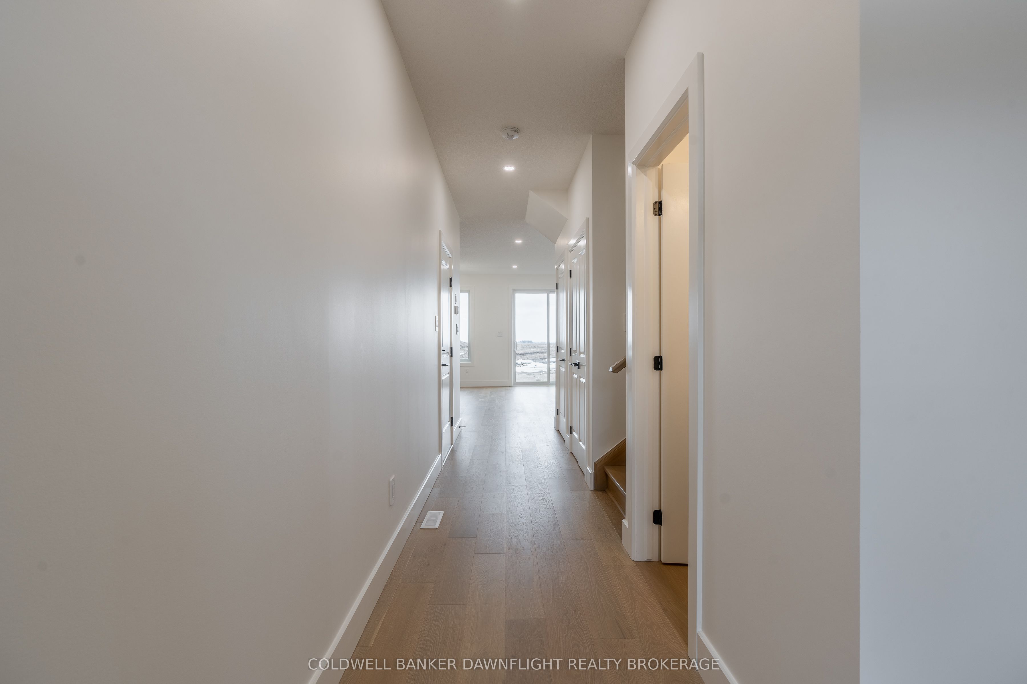 147 Scotts Drive 19 Property Photo 7