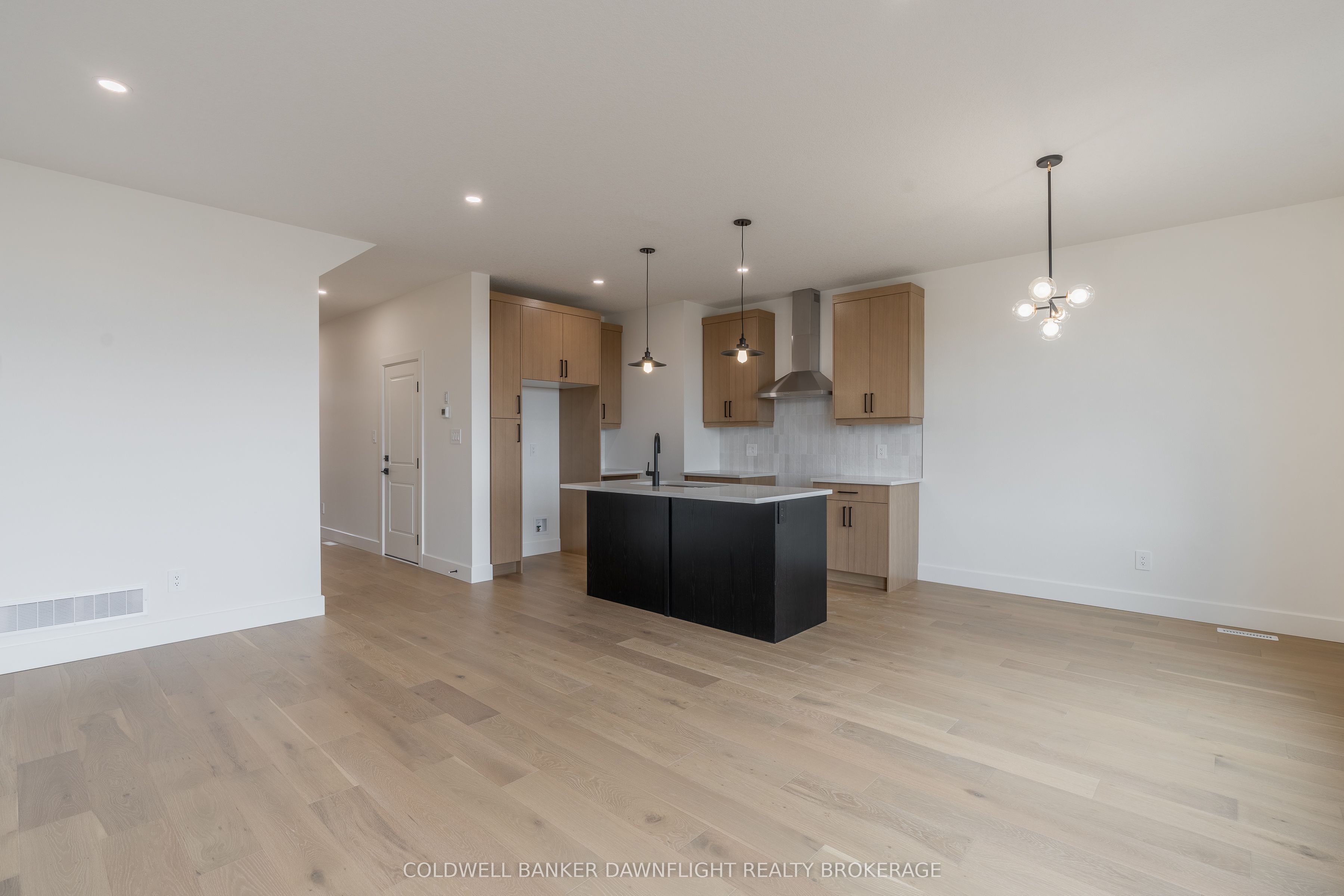 147 Scotts Drive 19 Property Photo 18
