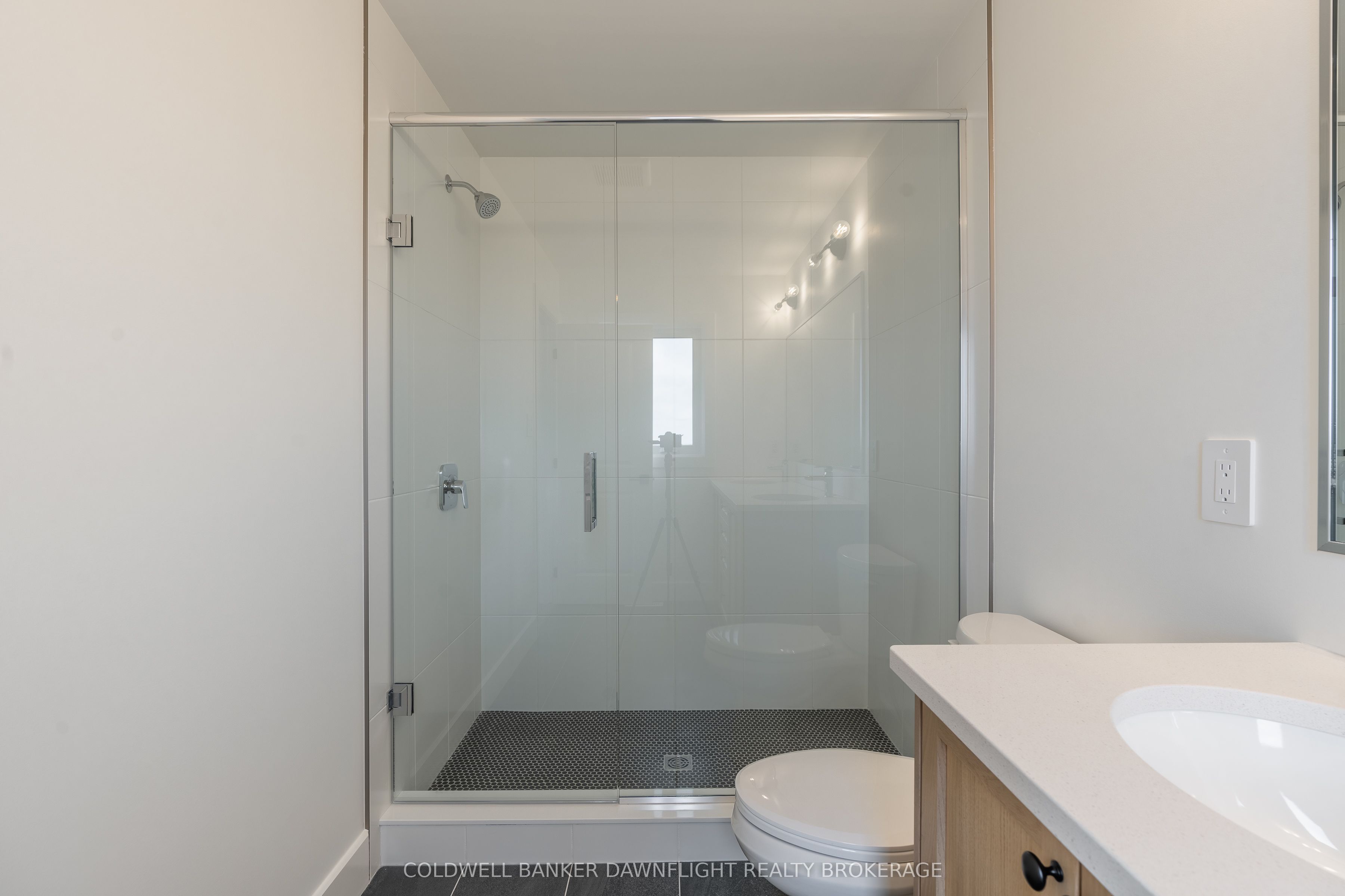 147 Scotts Drive 19 Property Photo 26