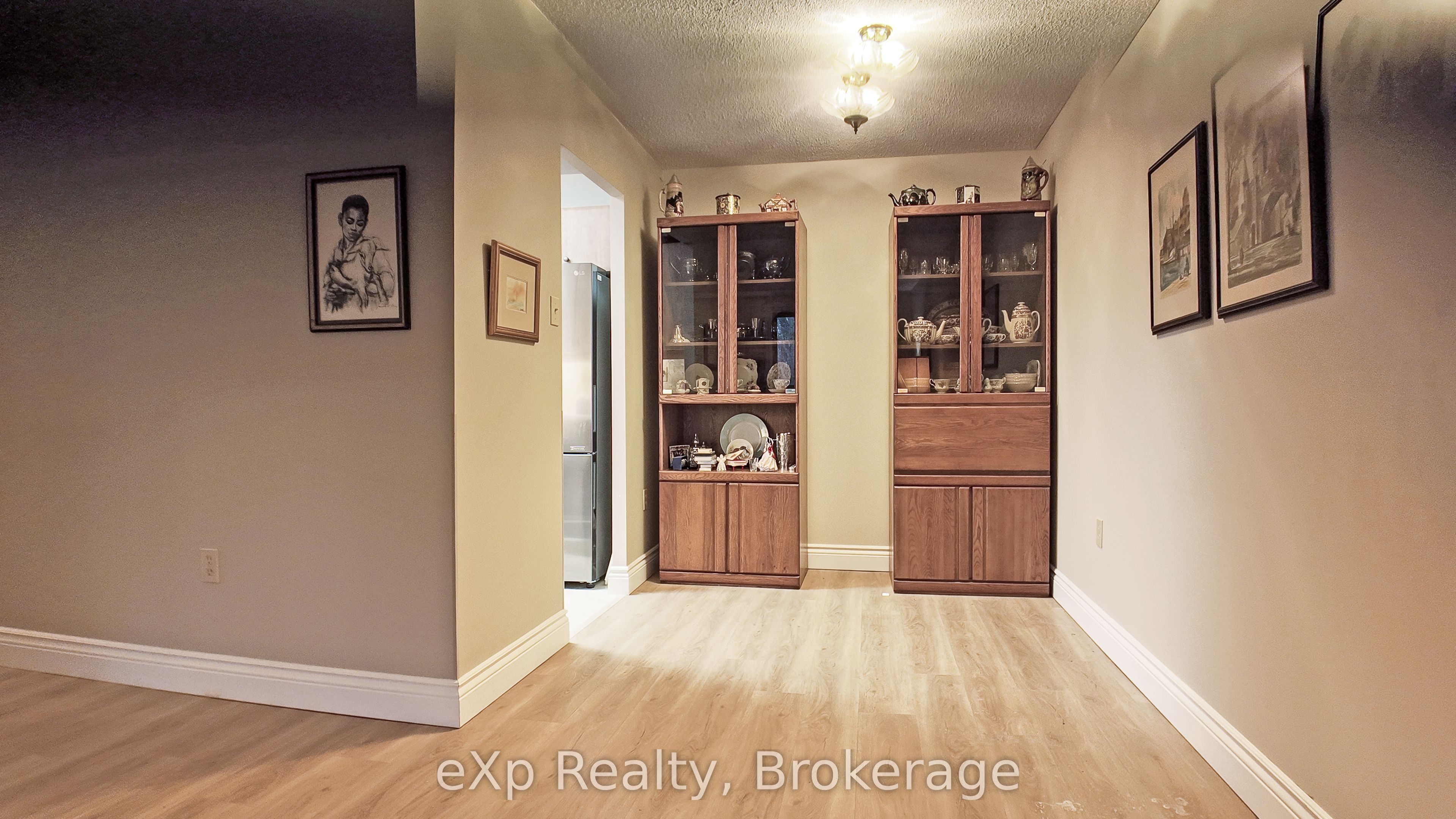 5 Valleyside Drive 402 Property Photo 4