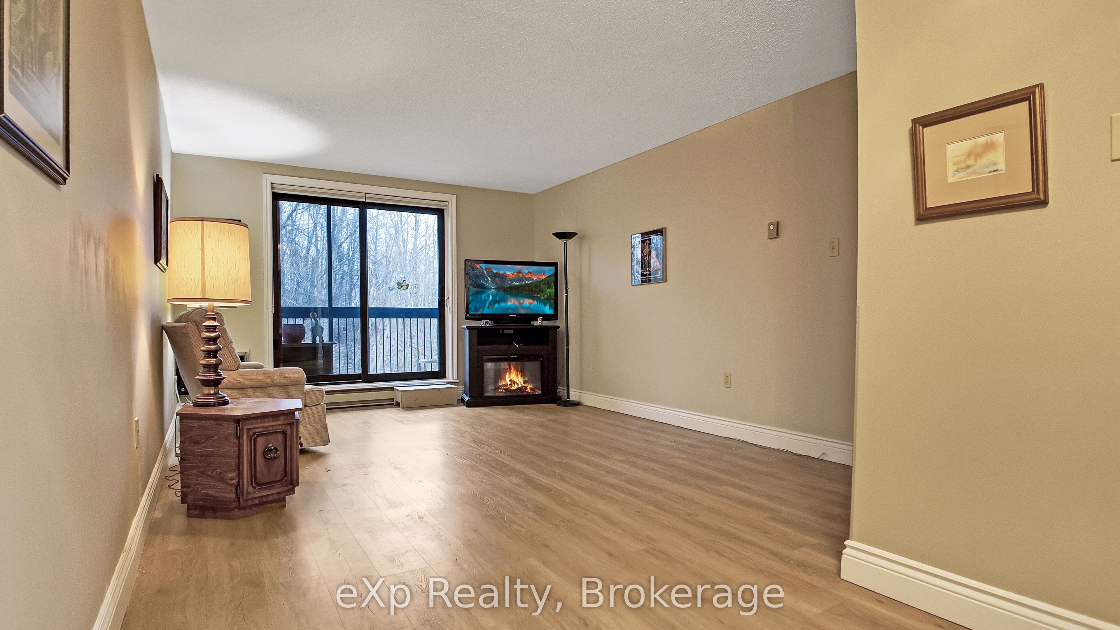 5 Valleyside Drive 402 Property Photo 6