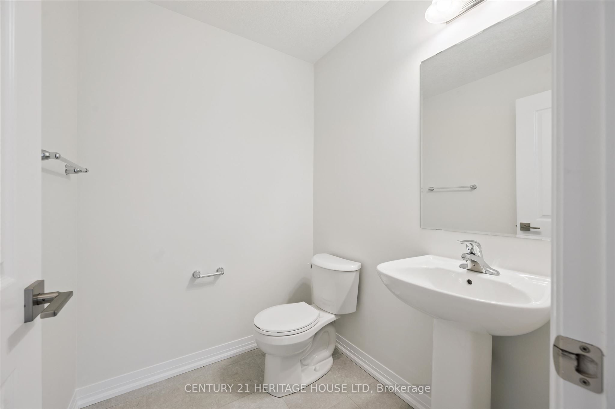525 Erinbrook Drive B039 Property Photo 27