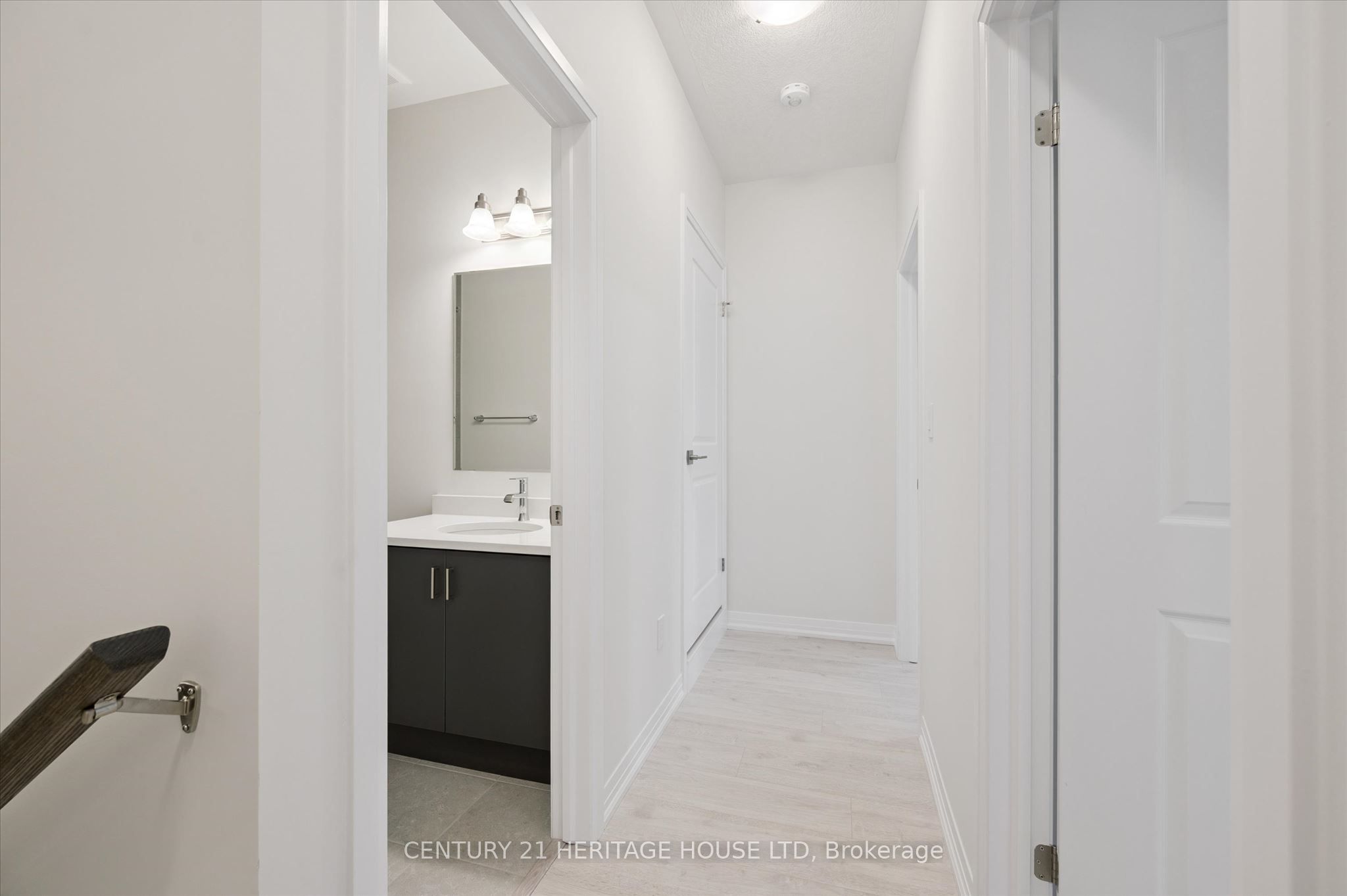 525 Erinbrook Drive B039 Property Photo 28