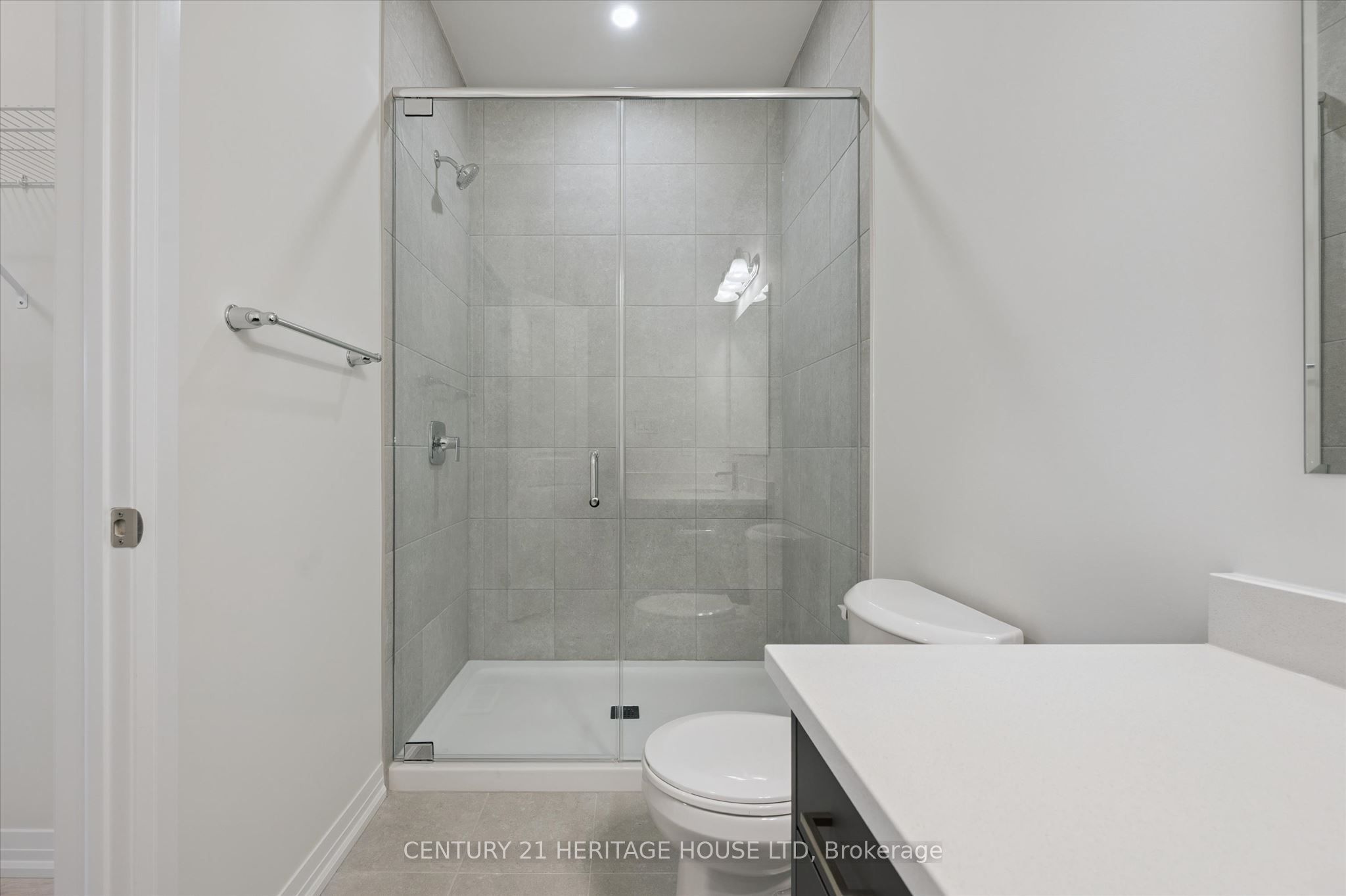 525 Erinbrook Drive B039 Property Photo 45