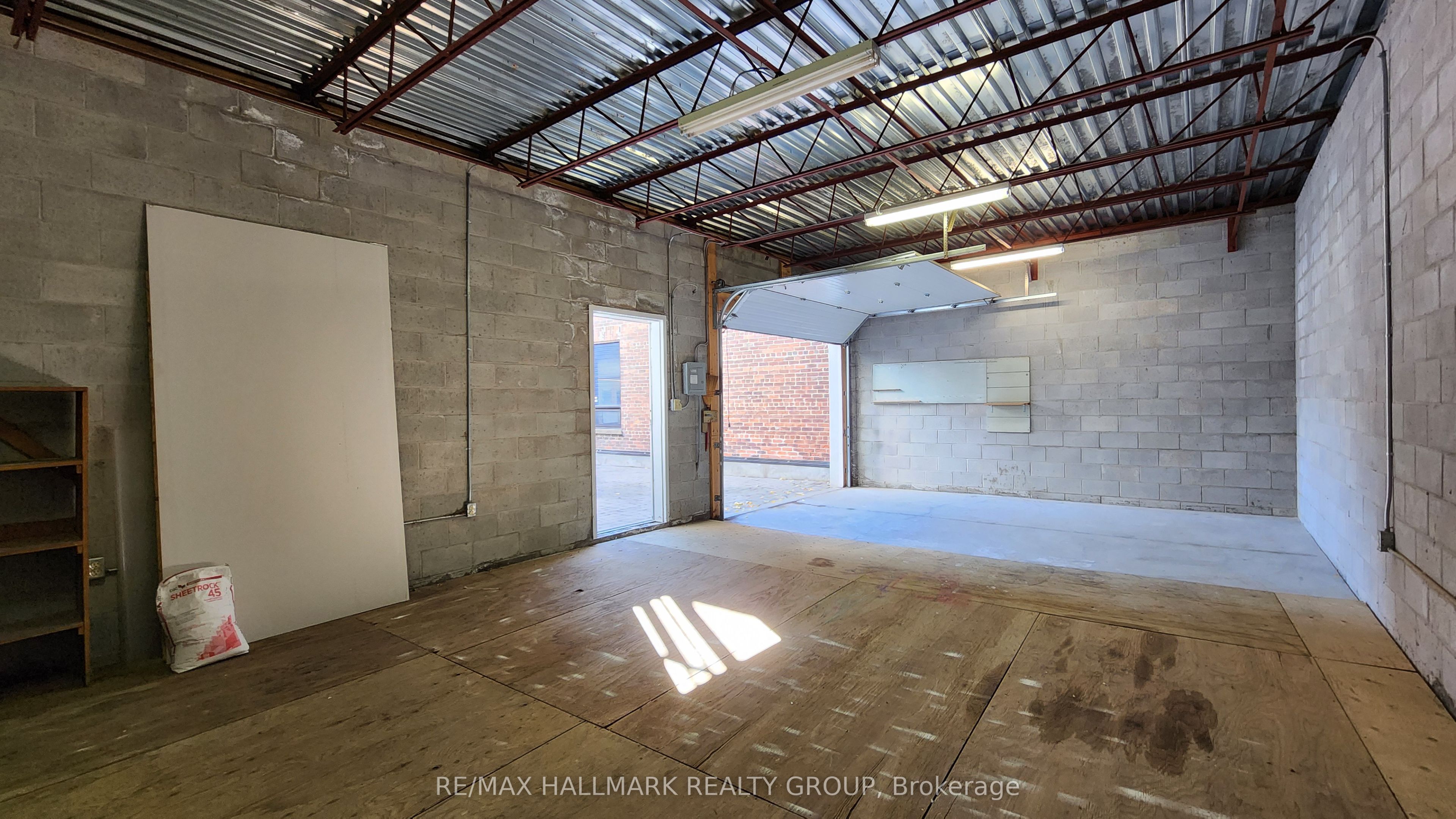 113 Murray Street Property Photo 43