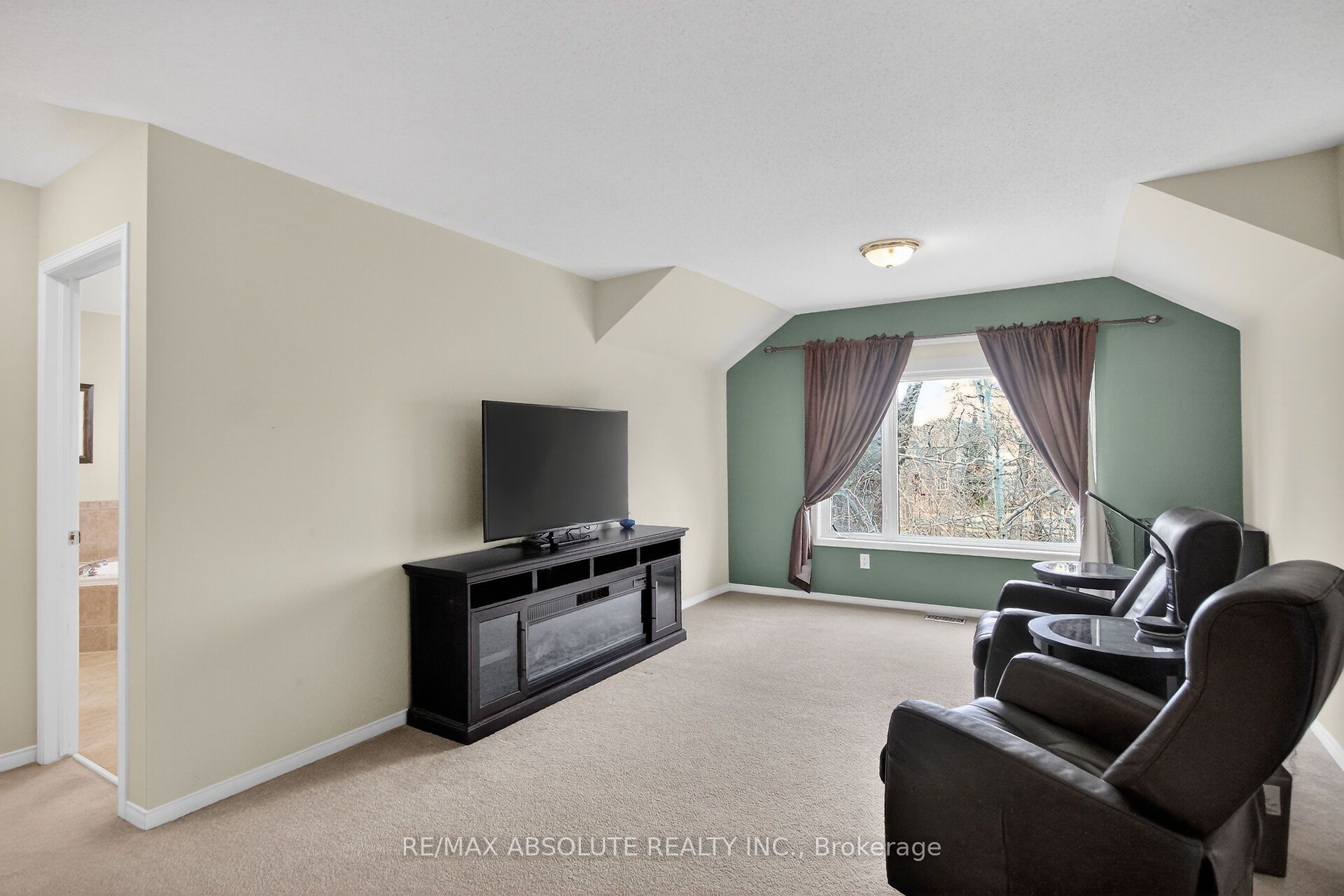 7 Branchwood Street Property Photo 28