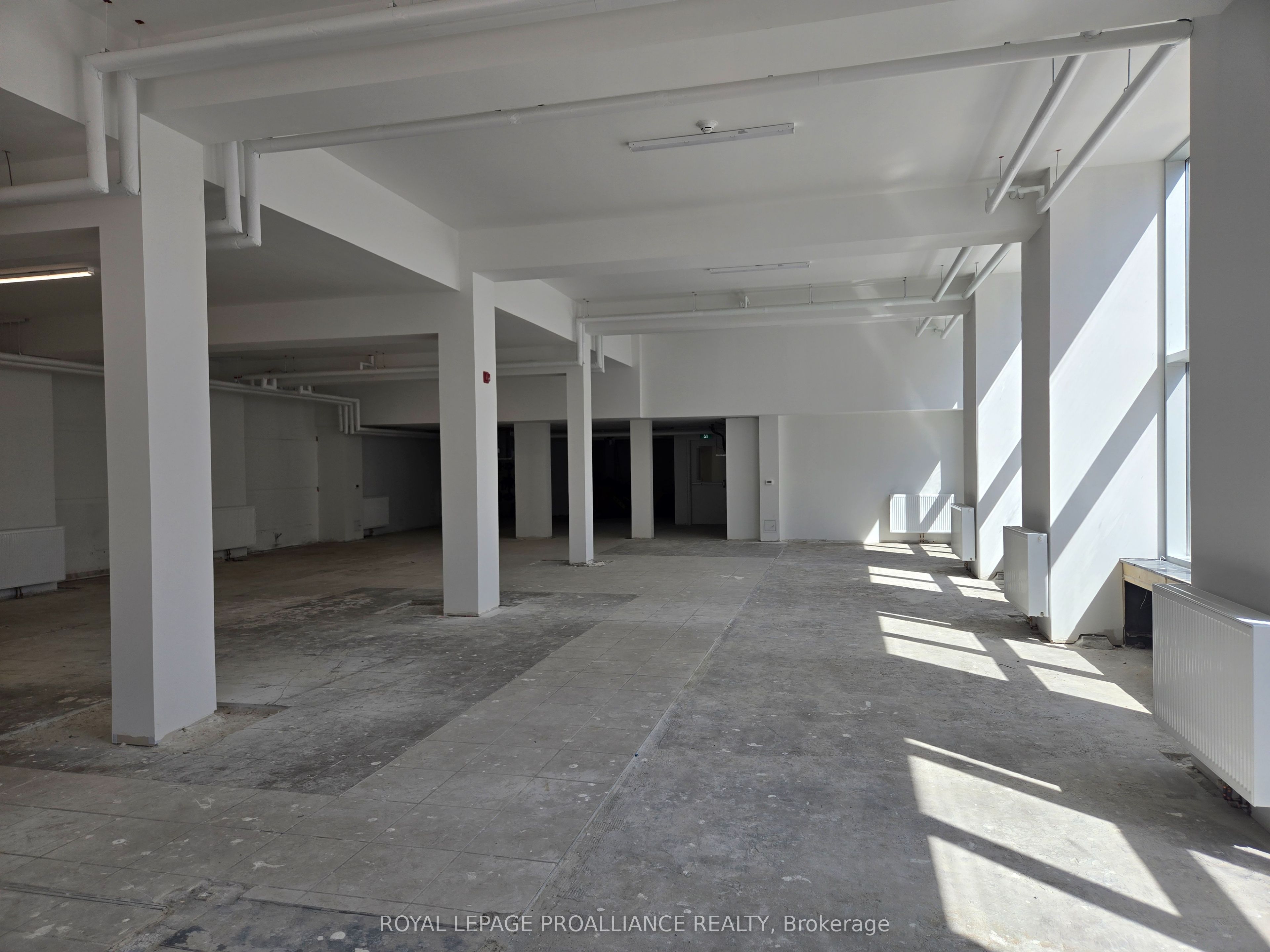 241 Front Street Property Photo 10
