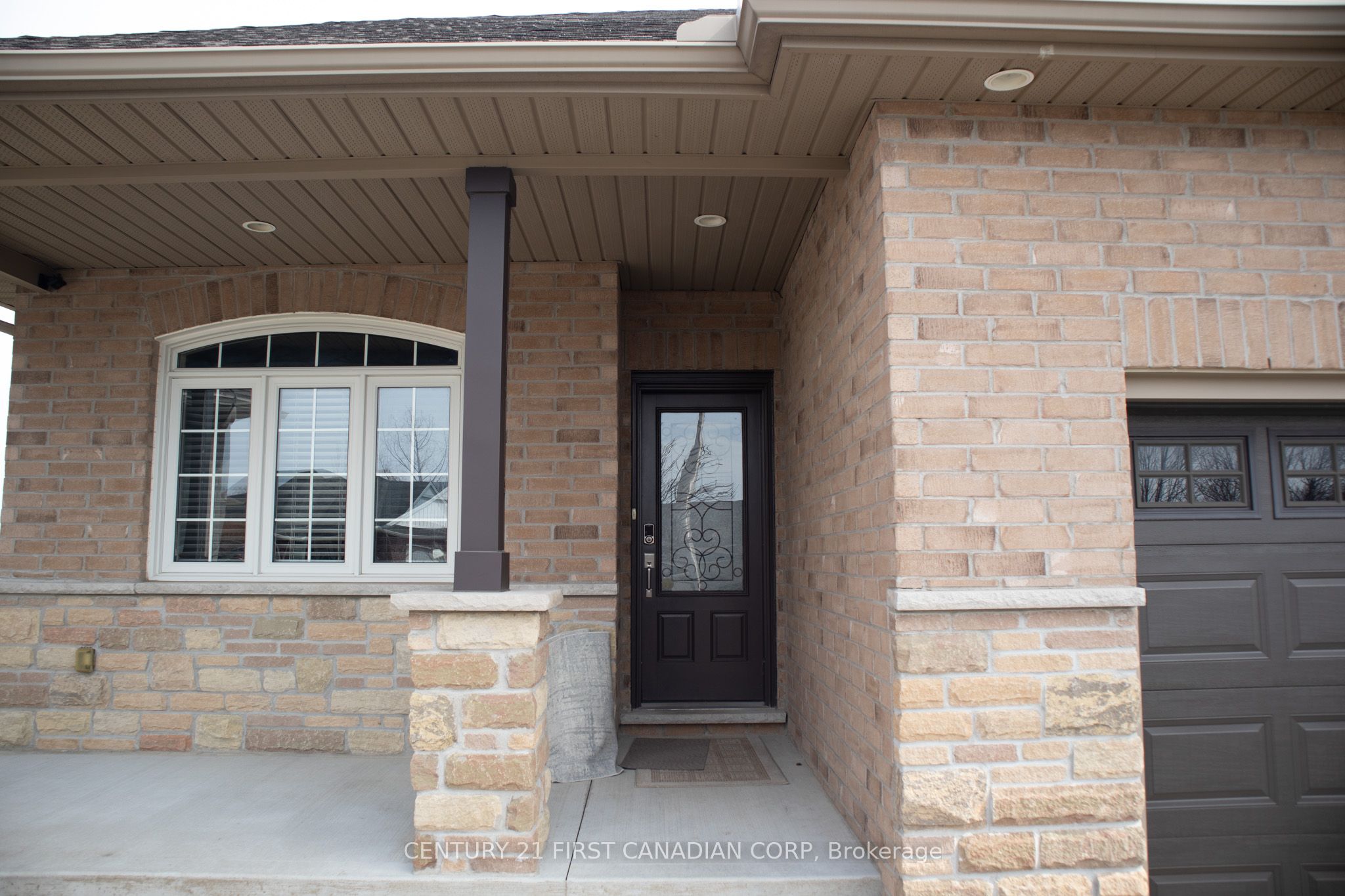 29 Hedges Court Property Photo 2