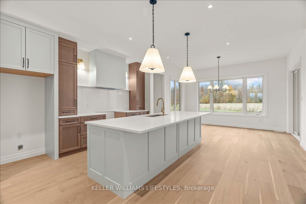 126 Fraser Crescent Property Photo 14