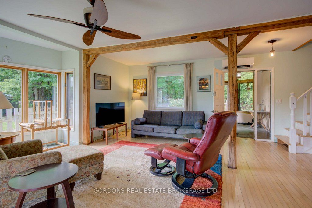 1084 Moon Road Property Photo 11