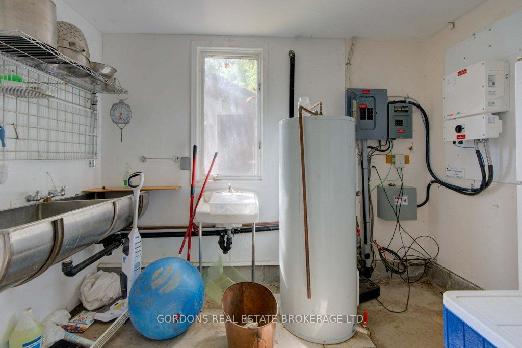 1084 Moon Road Property Photo 30