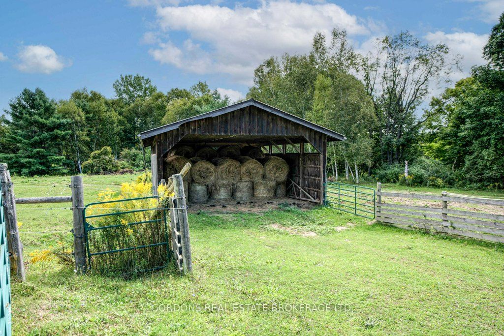 1084 Moon Road Property Photo 41