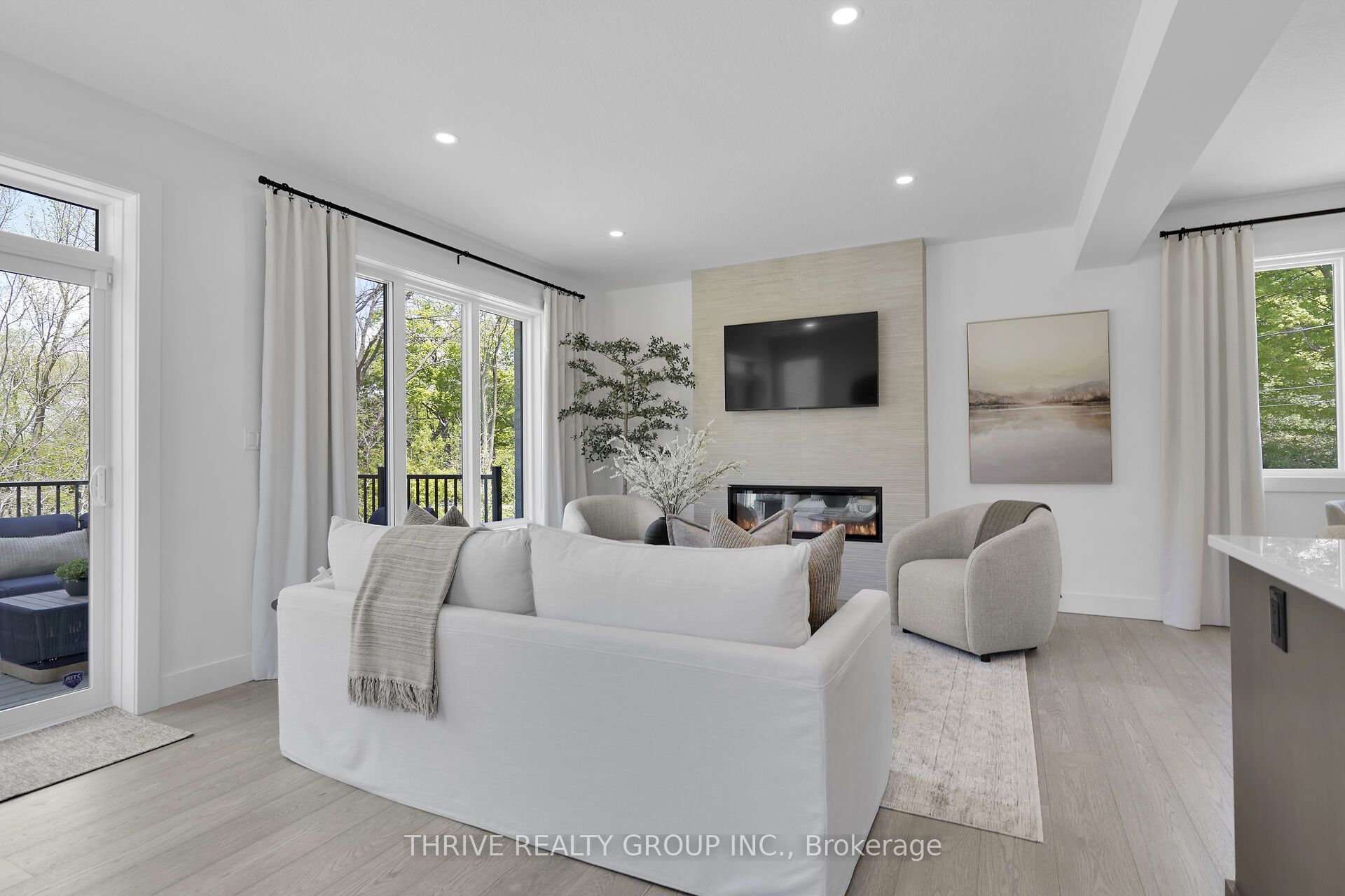 101 Meadowlily Road S 60 Property Photo 20