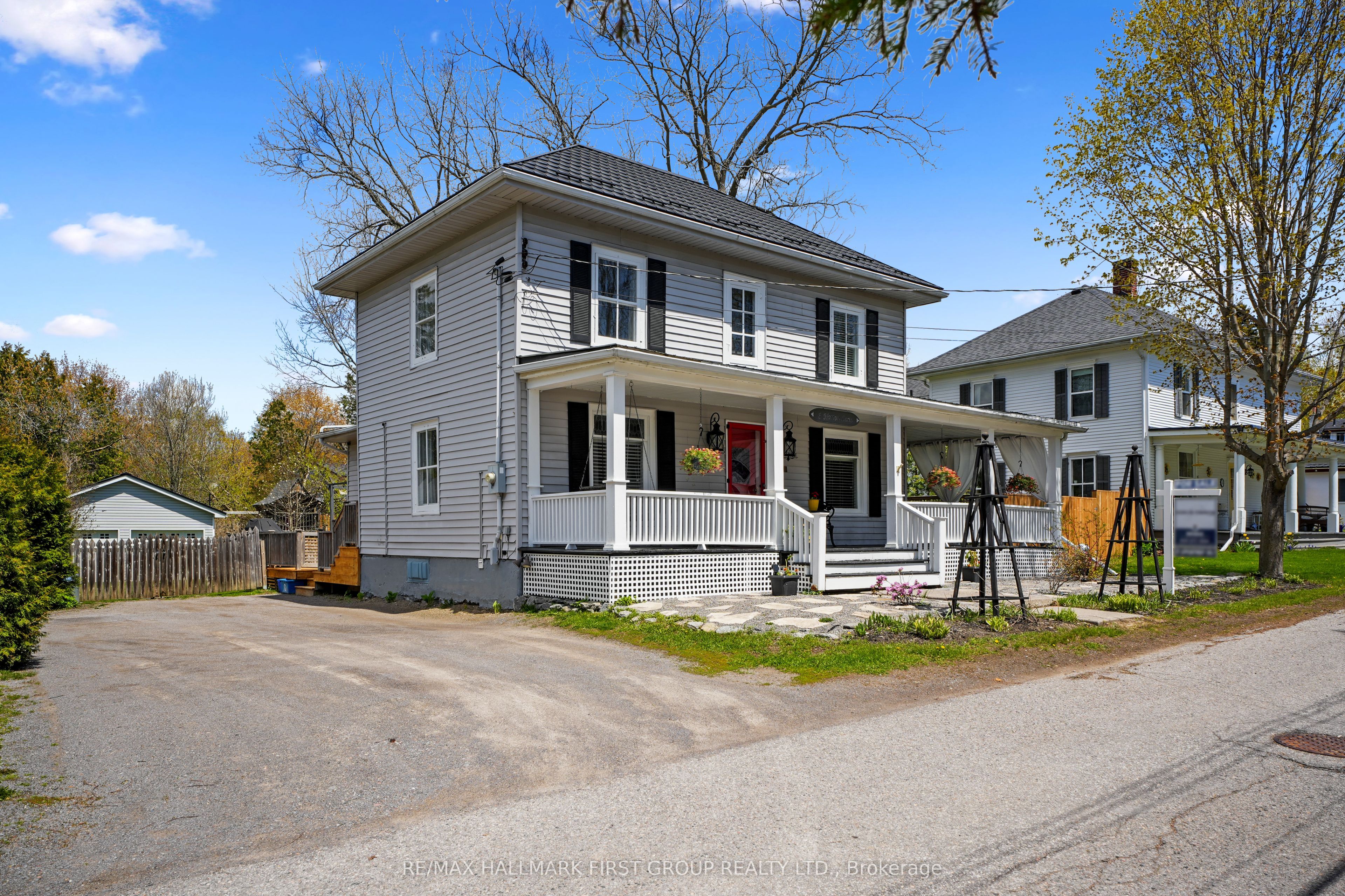 6 Norton Lane Property Photo 1