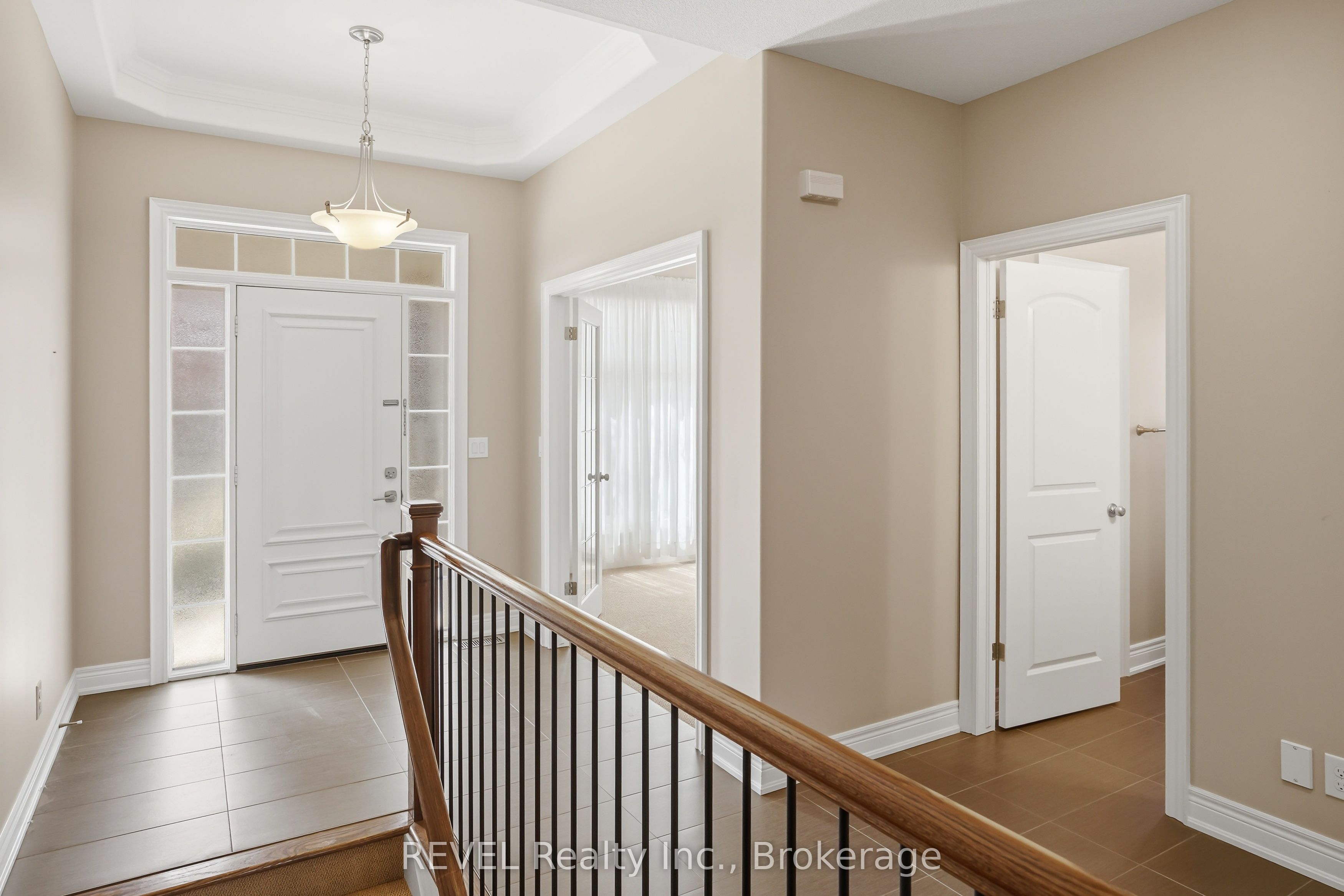 20 Crimson Drive Property Photo 3