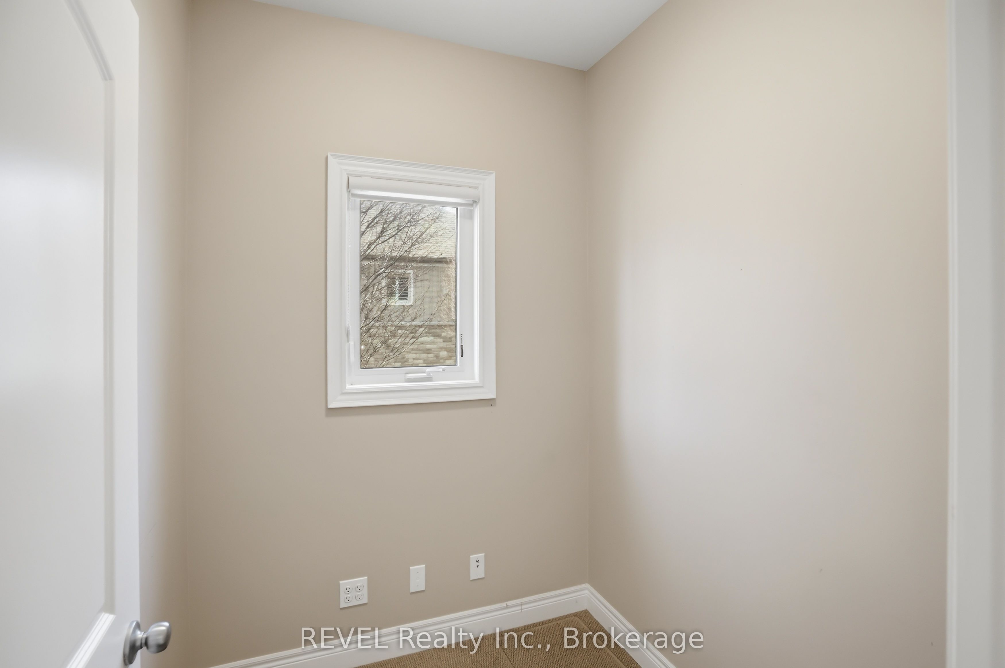 20 Crimson Drive Property Photo 7