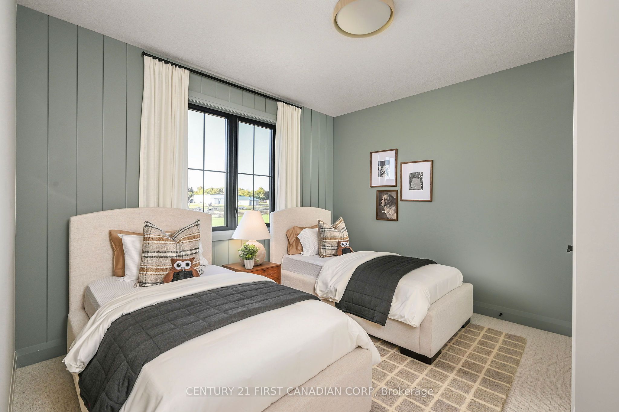 855 White Pine Street Property Photo 12