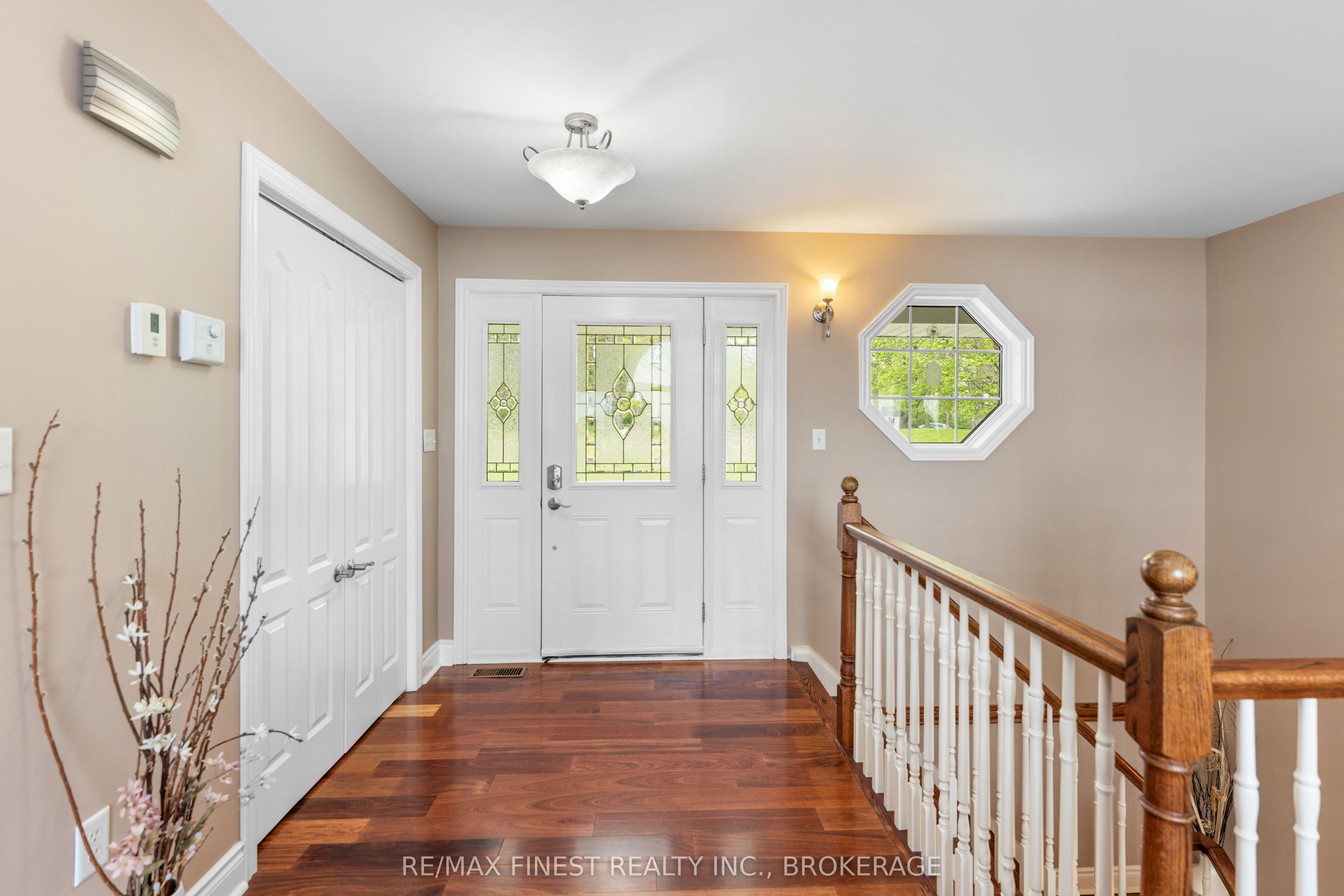 121 Hickory Lane Property Photo 4