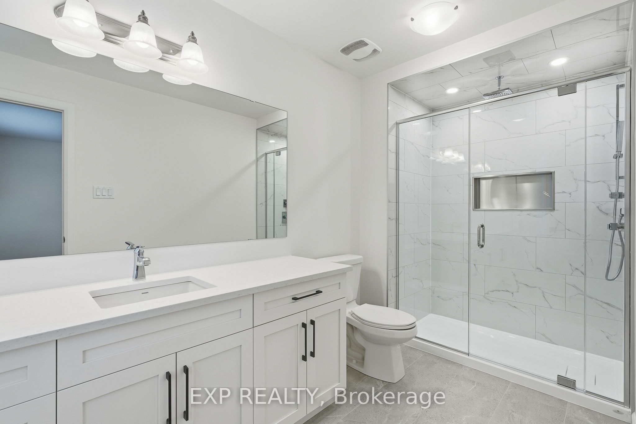 134 Elizabeth Street Property Photo 21