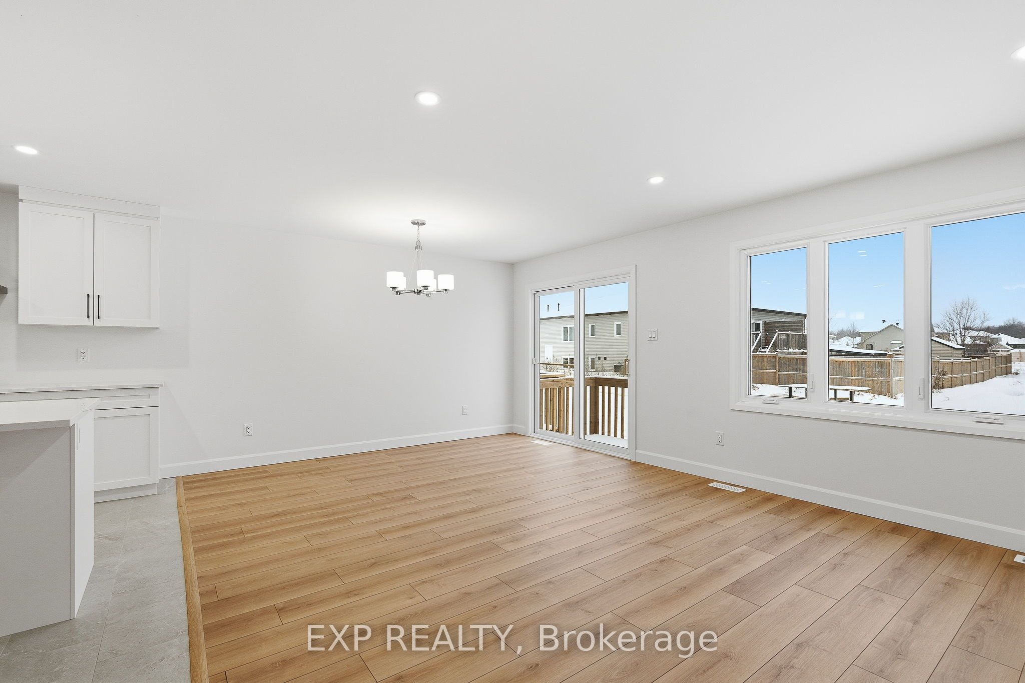 136 Elizabeth Street Street Property Photo 13