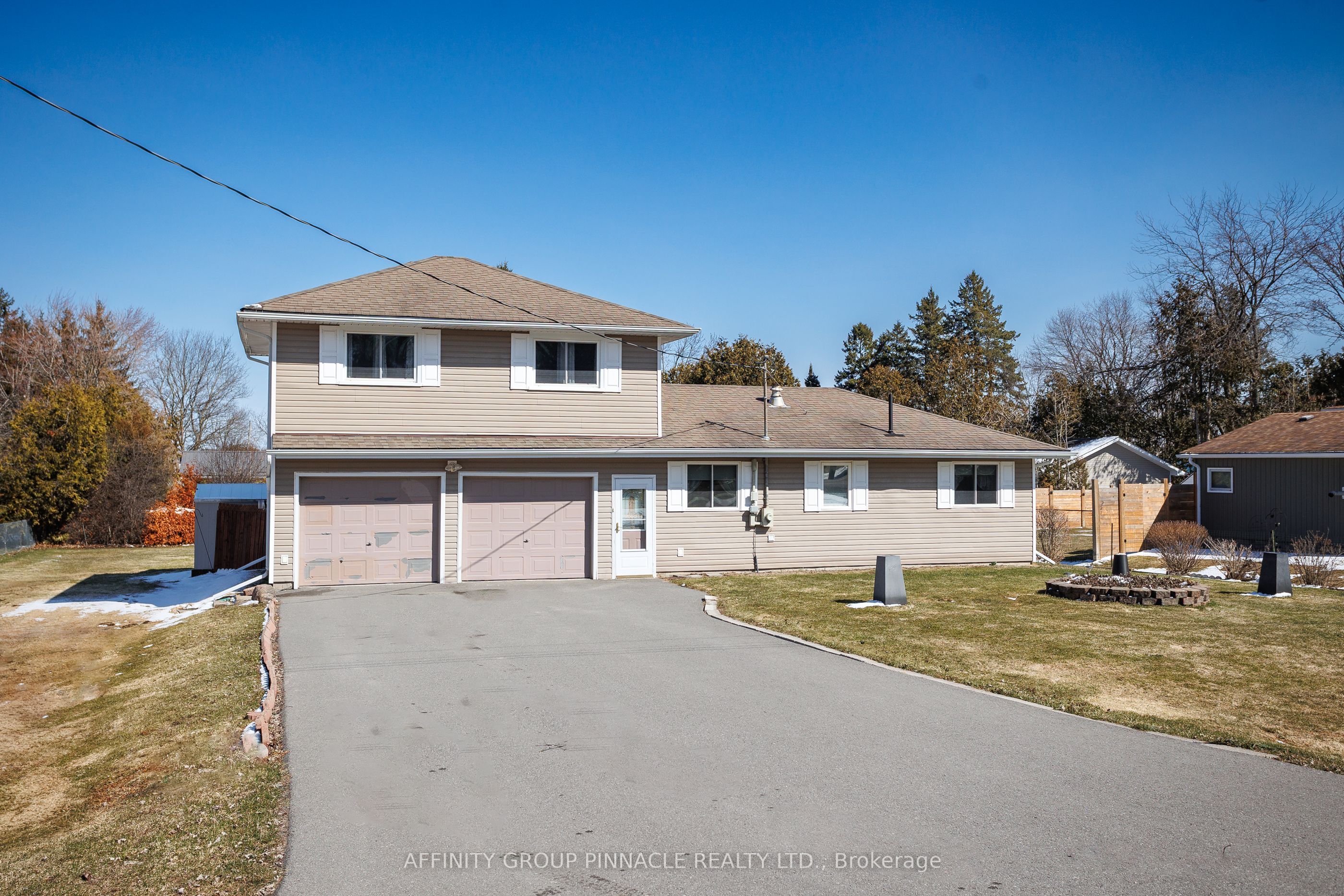 272 Crosby Drive Property Photo 1
