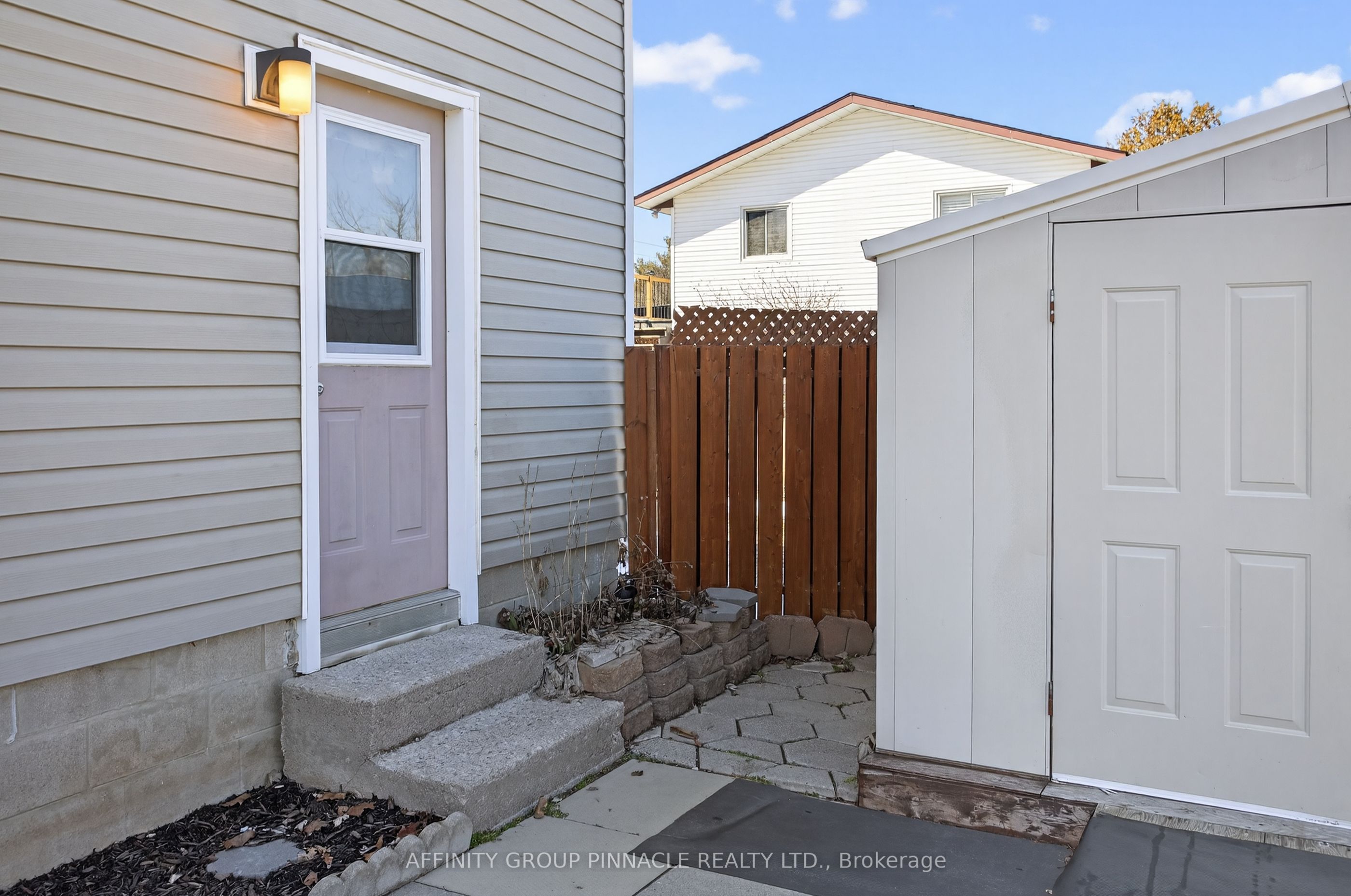 272 Crosby Drive Property Photo 24