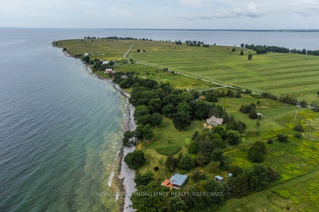 395 Nine Mile Point Road Property Photo 7