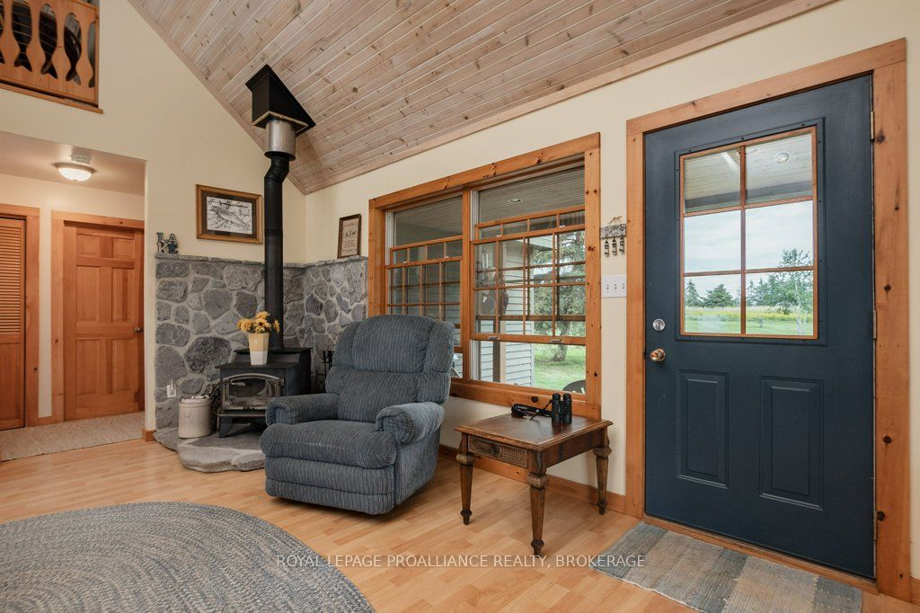 395 Nine Mile Point Road Property Photo 14