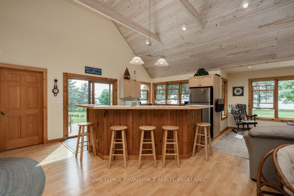 395 Nine Mile Point Road Property Photo 17