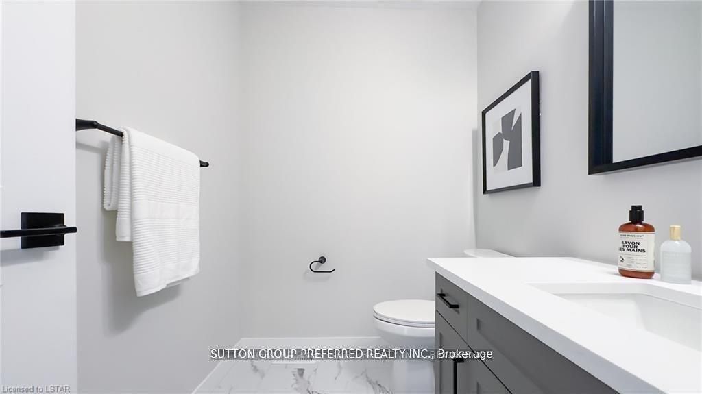 230 Beech Street Property Photo 21