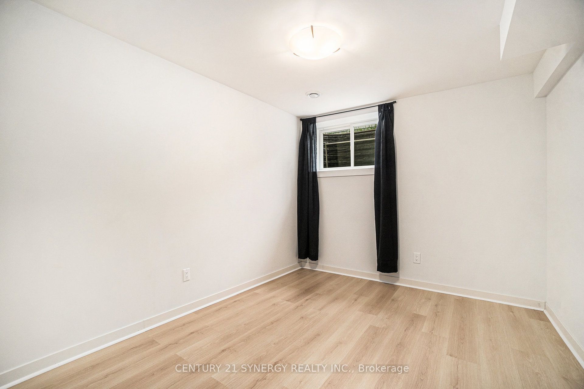 110 Seabert Drive Property Photo 24