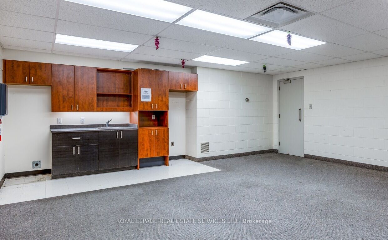 31 King Street Property Photo 13