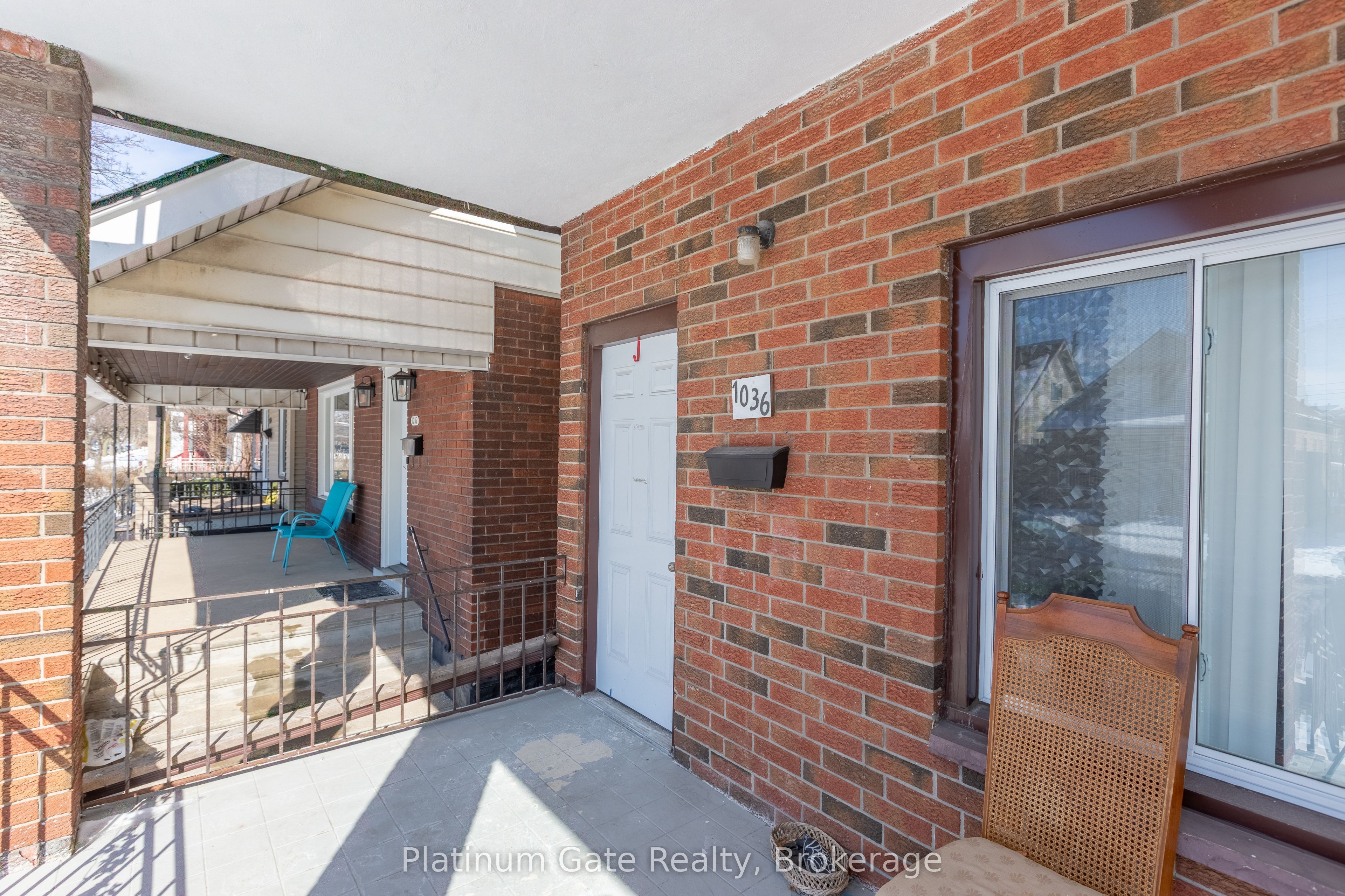 1036-40 Gladstone Avenue Property Photo 7