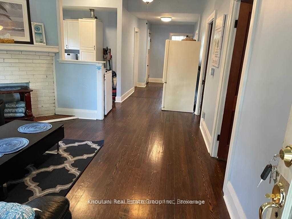 315 Eastwood Avenue Property Photo 4
