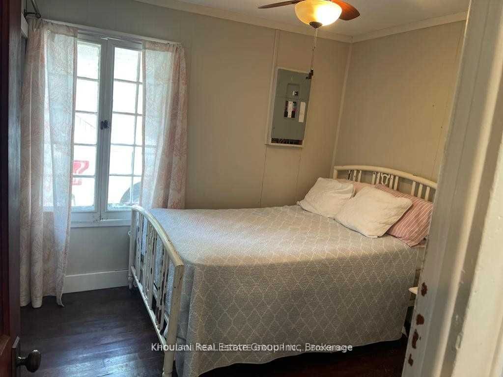315 Eastwood Avenue Property Photo 8