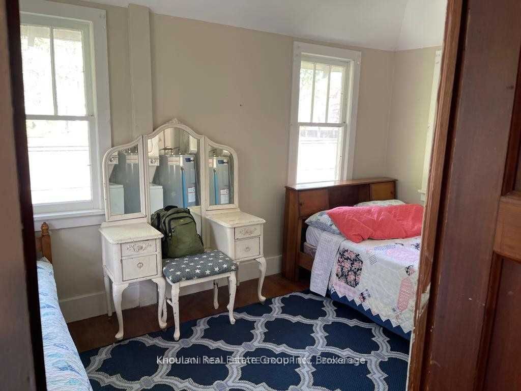 315 Eastwood Avenue Property Photo 10