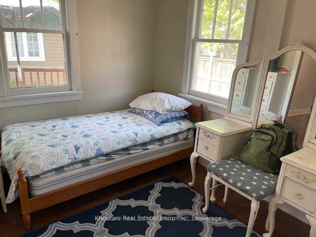 315 Eastwood Avenue Property Photo 11