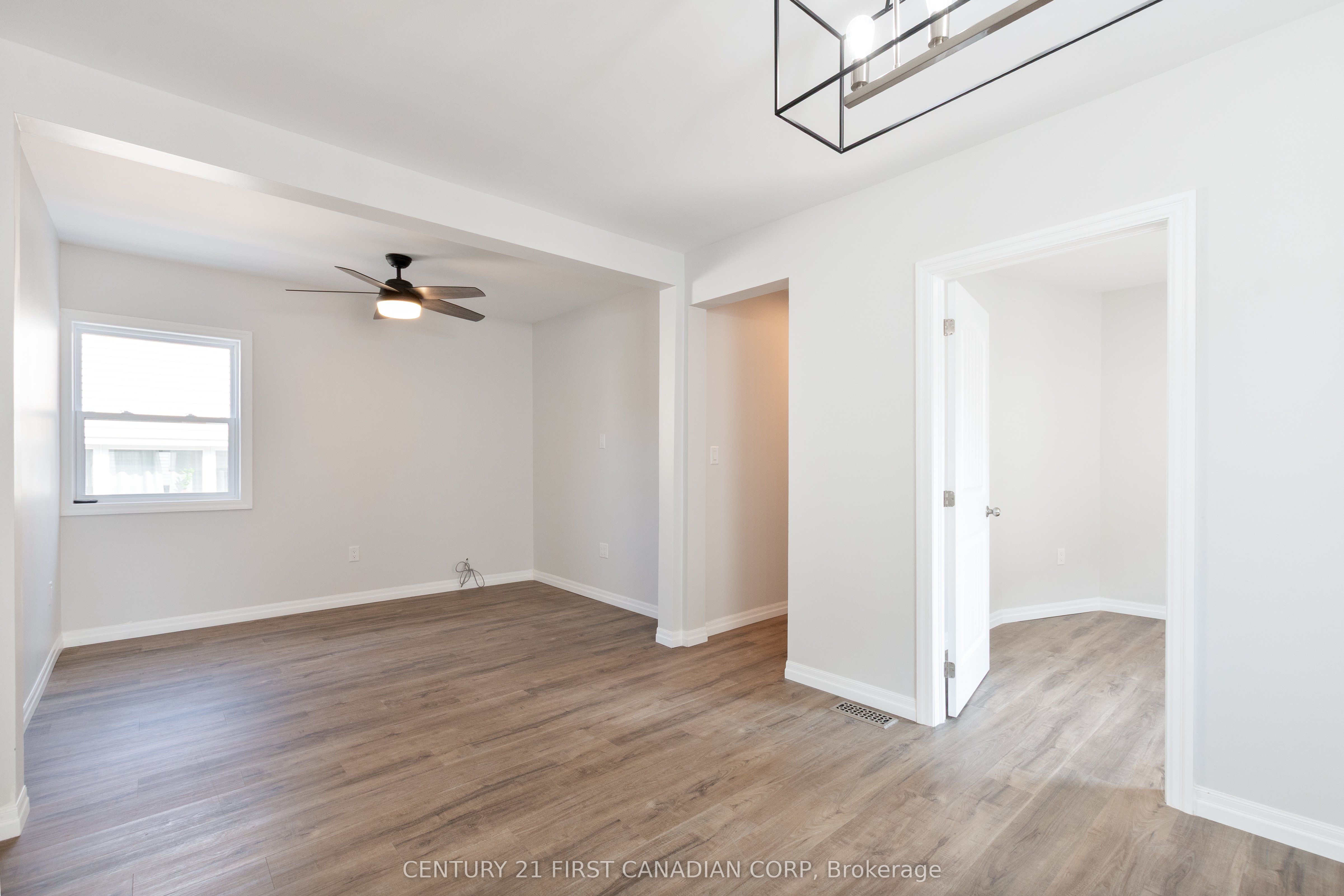 35 Inkerman Street Main Property Photo 4